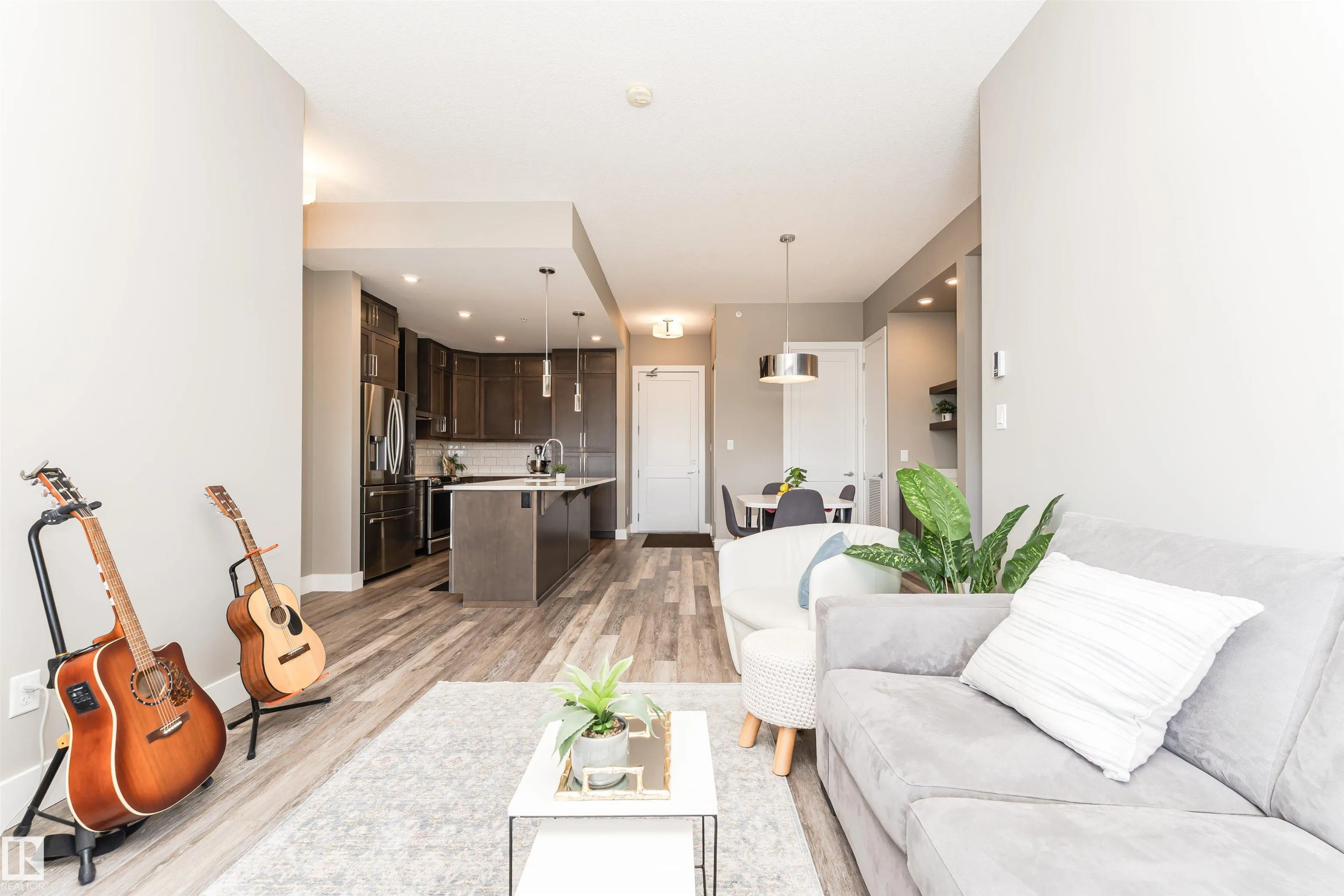524 GRIESBACH Parade