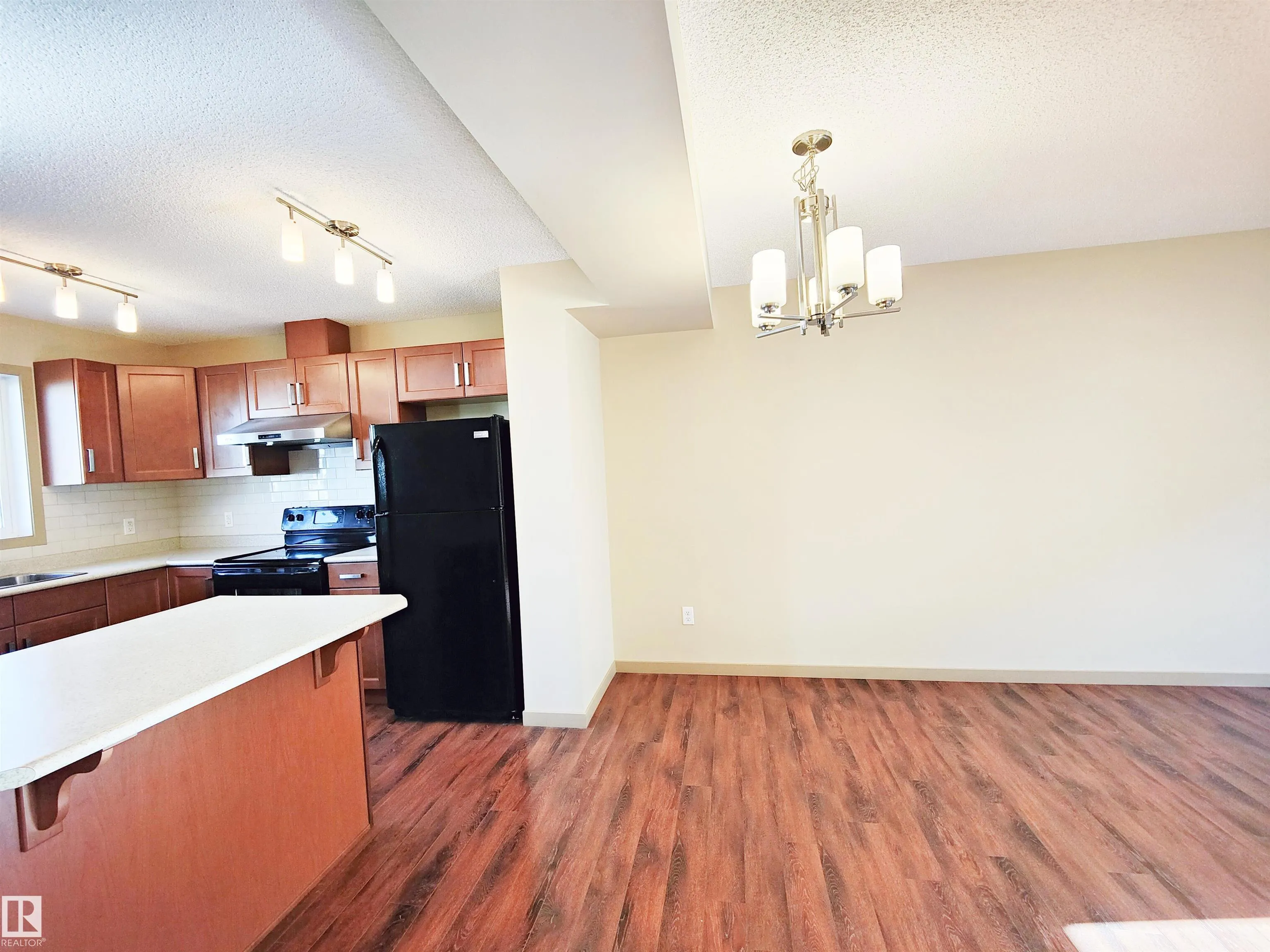 1816 RUTHERFORD Road