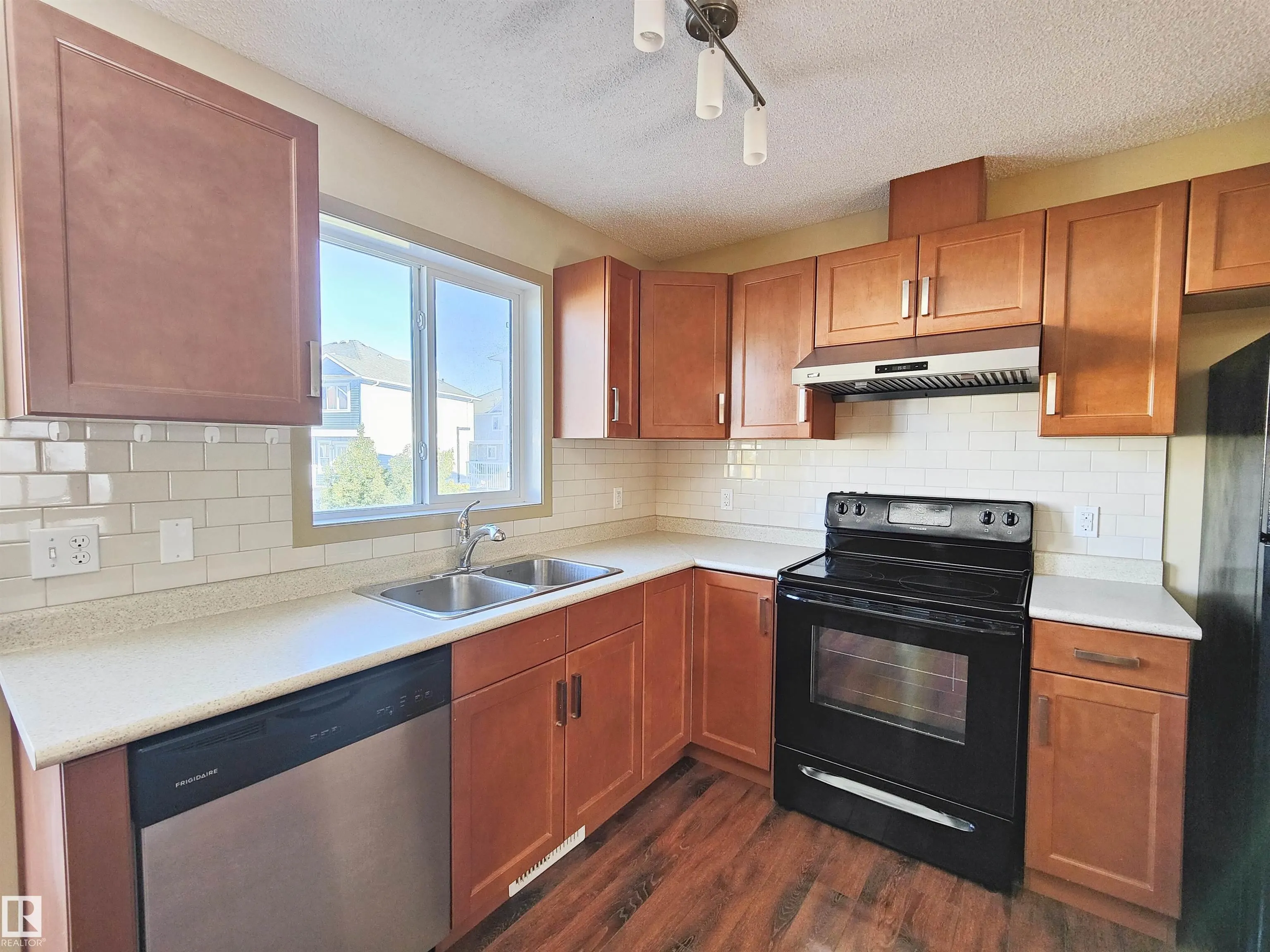 1816 RUTHERFORD Road