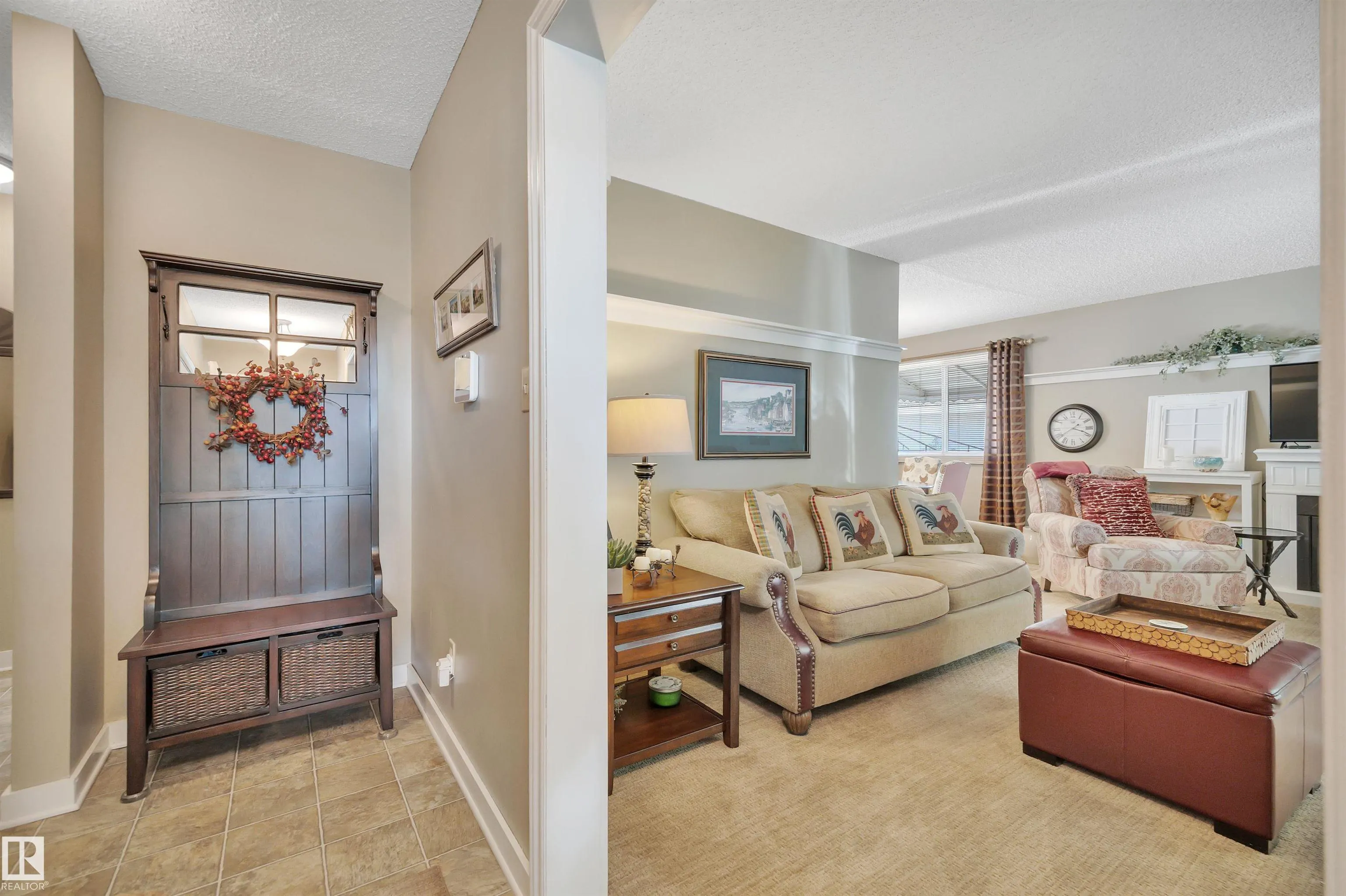 9 BURNHAM Avenue