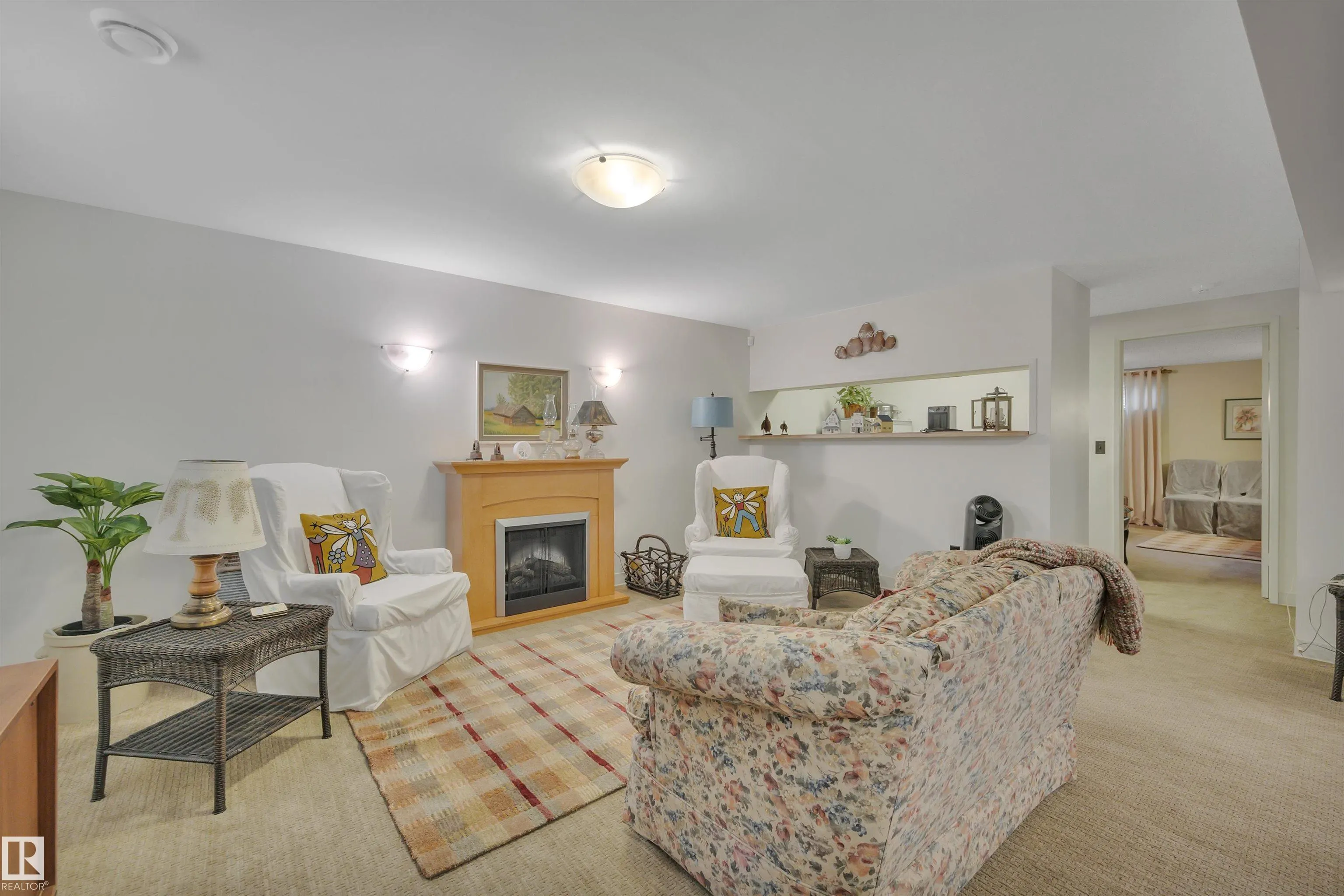 9 BURNHAM Avenue