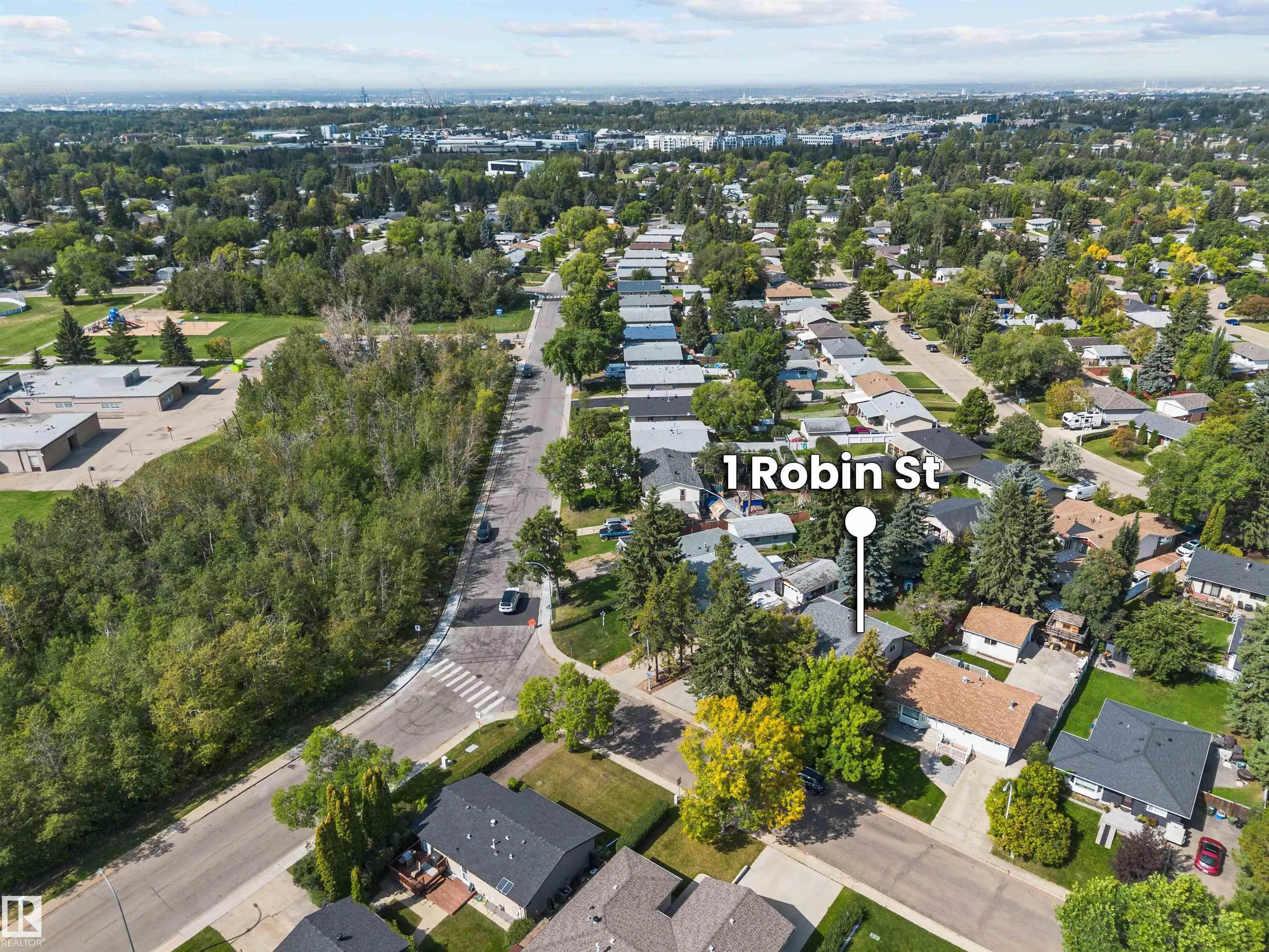 1 ROBIN Street