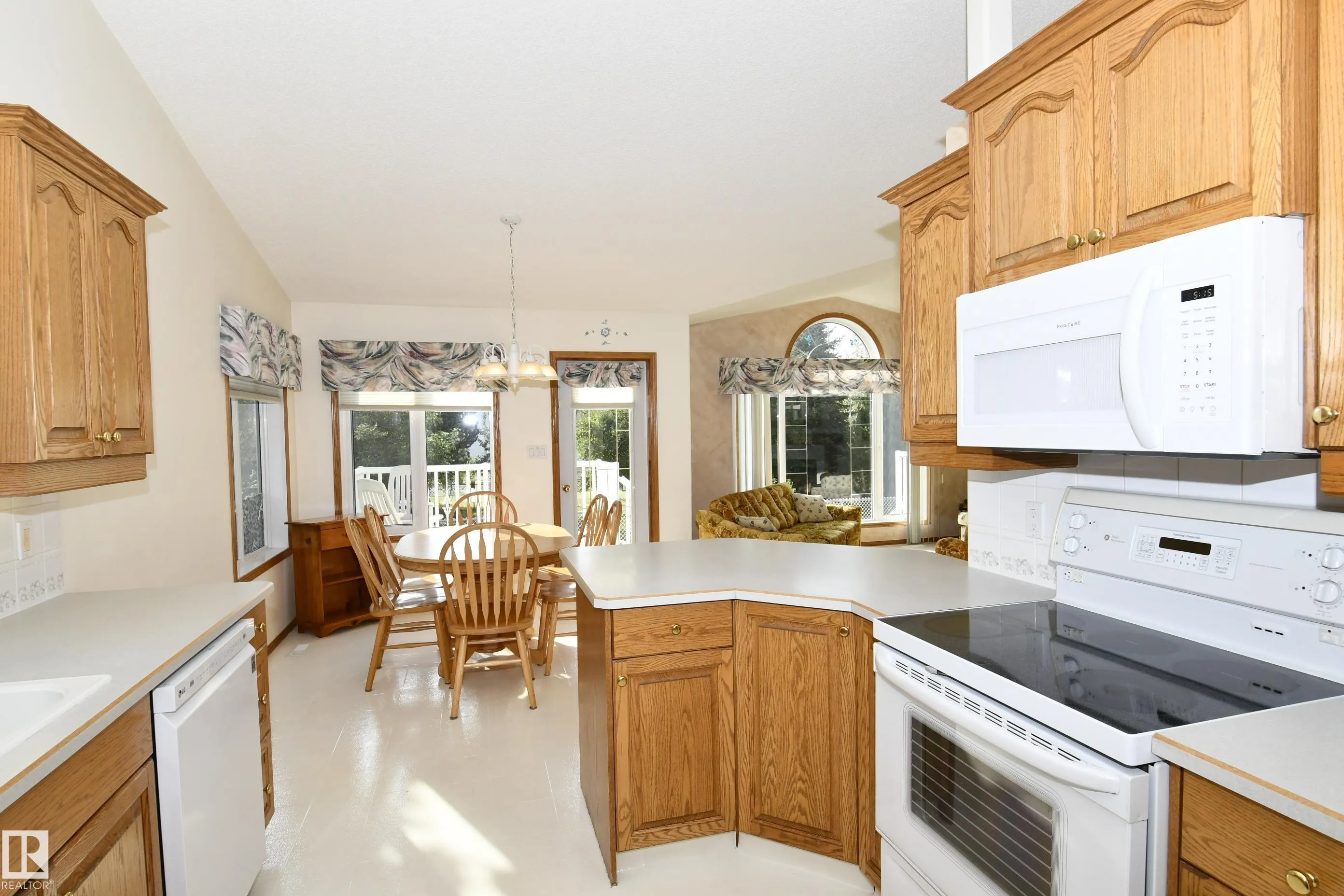 2 ALTON Drive