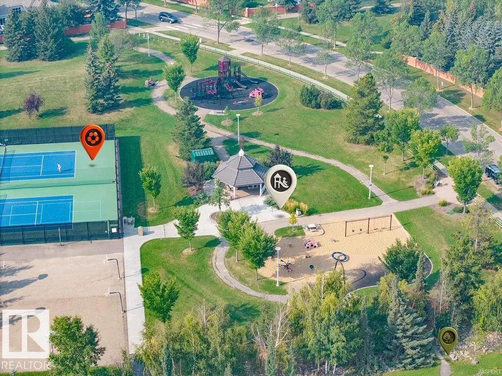 107 WEBER Close