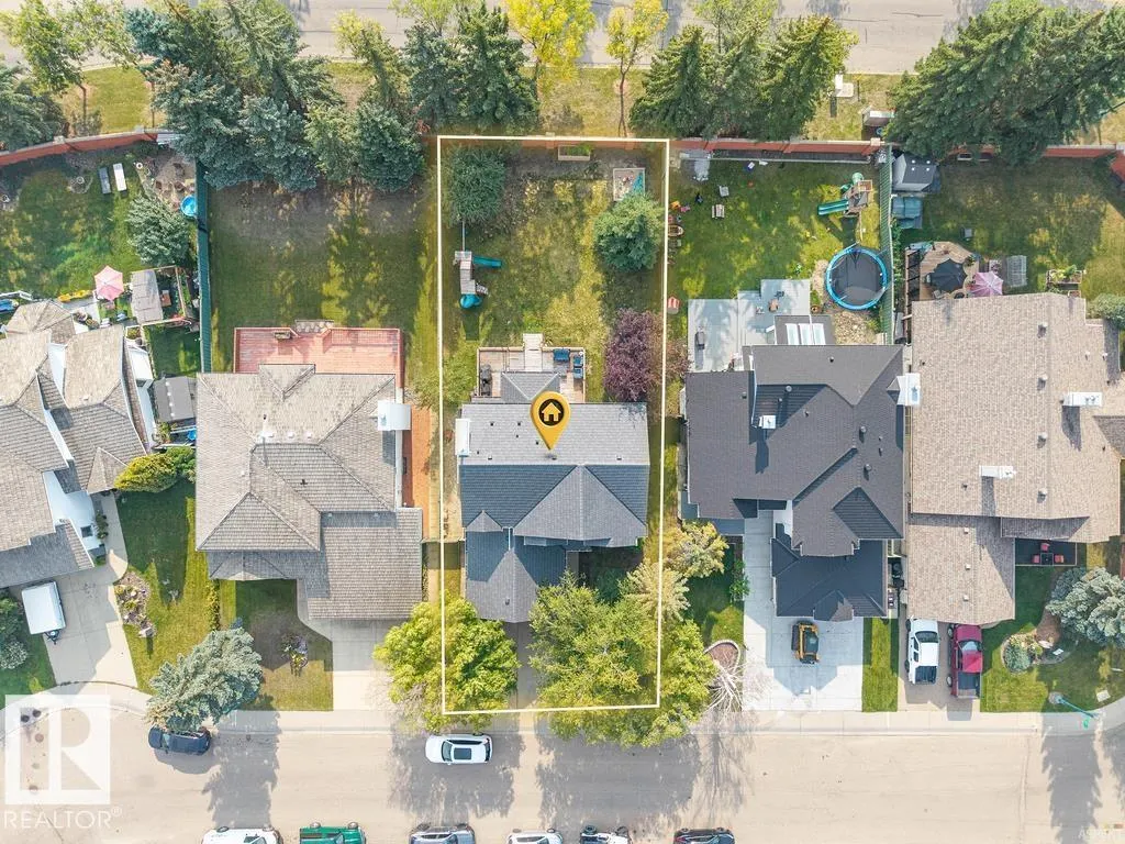 107 WEBER Close