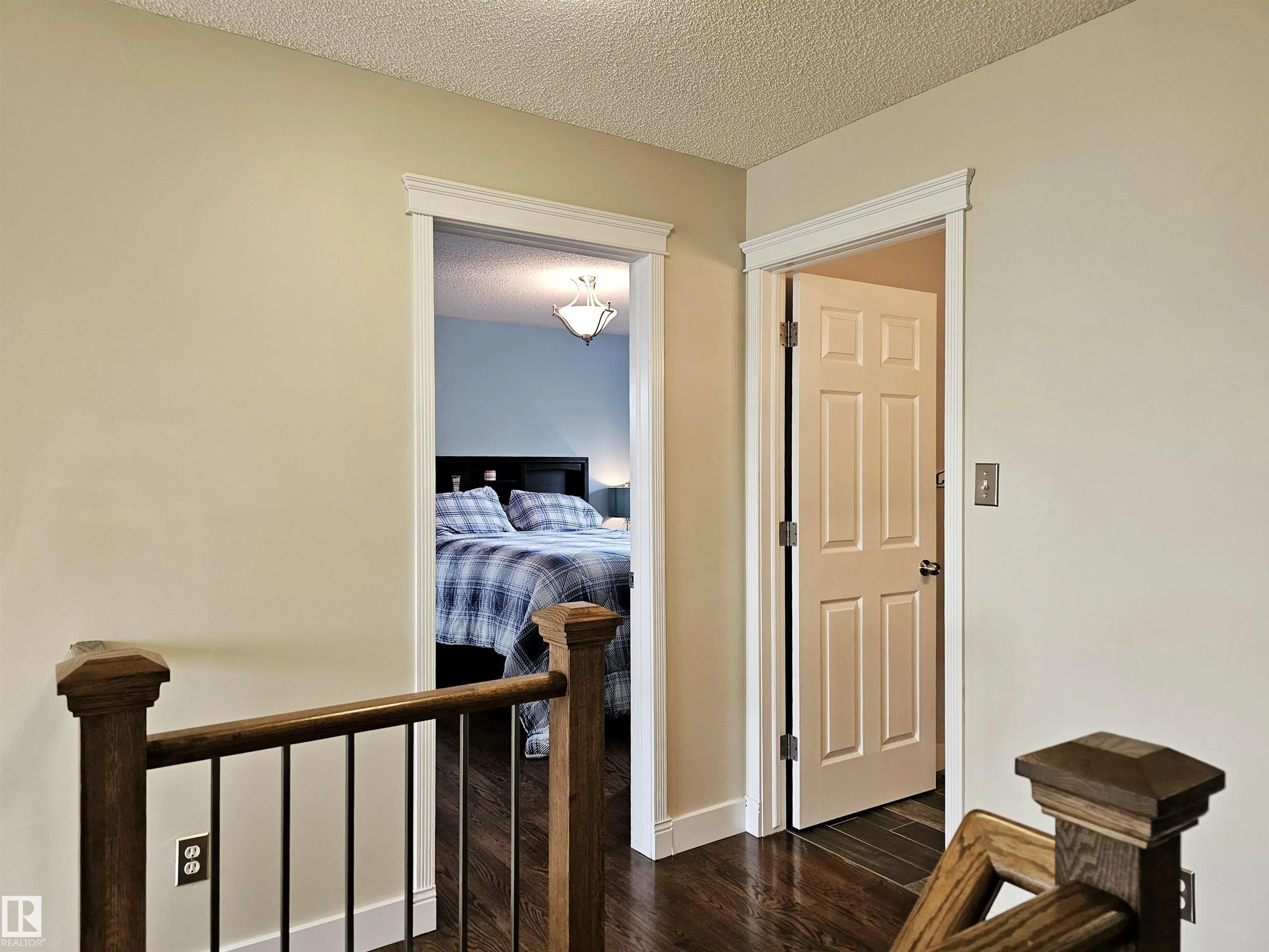 49 DUNFIELD Crescent