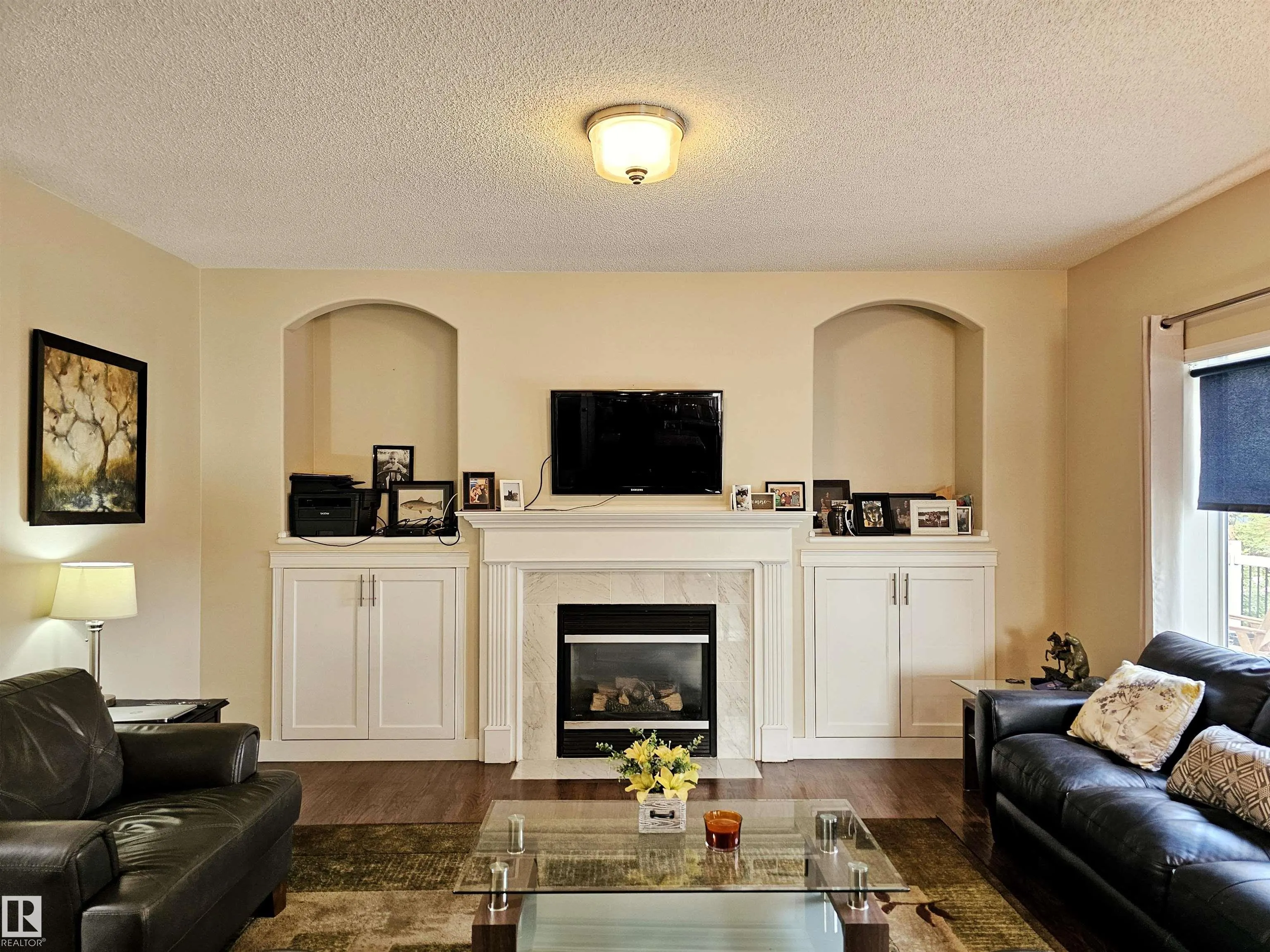 49 DUNFIELD Crescent