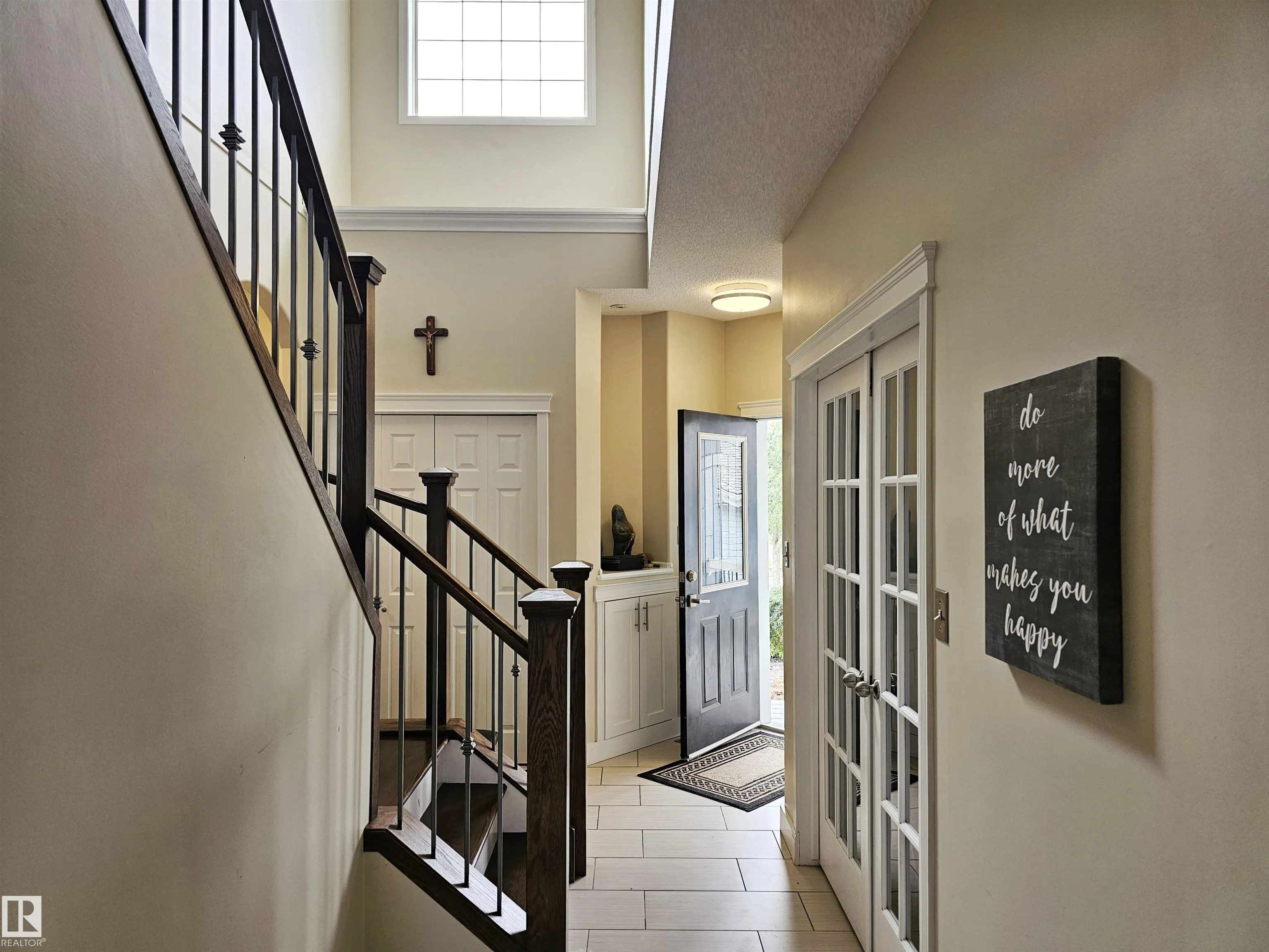 49 DUNFIELD Crescent