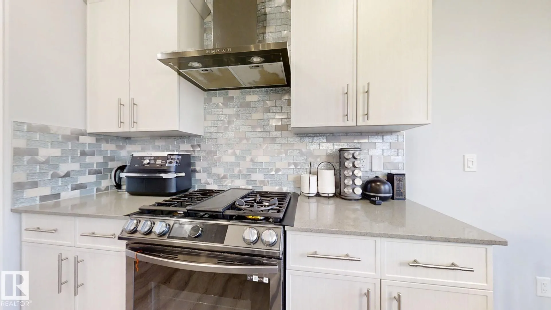 215 Glenridding Ravine Road
