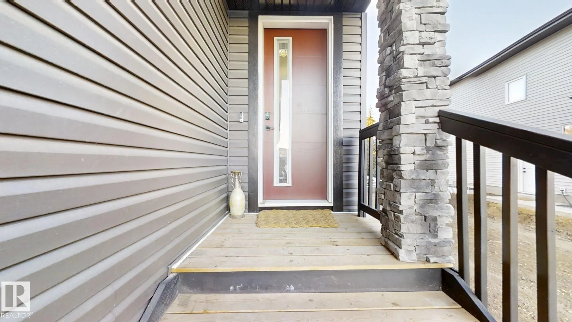 215 Glenridding Ravine Road