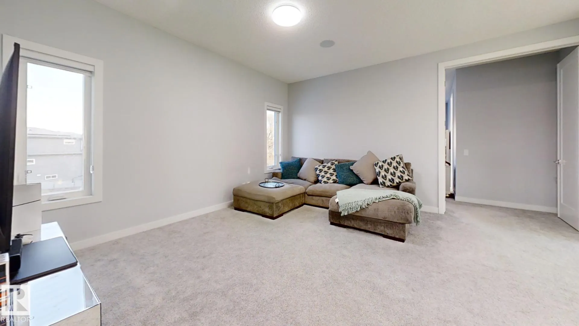 215 Glenridding Ravine Road