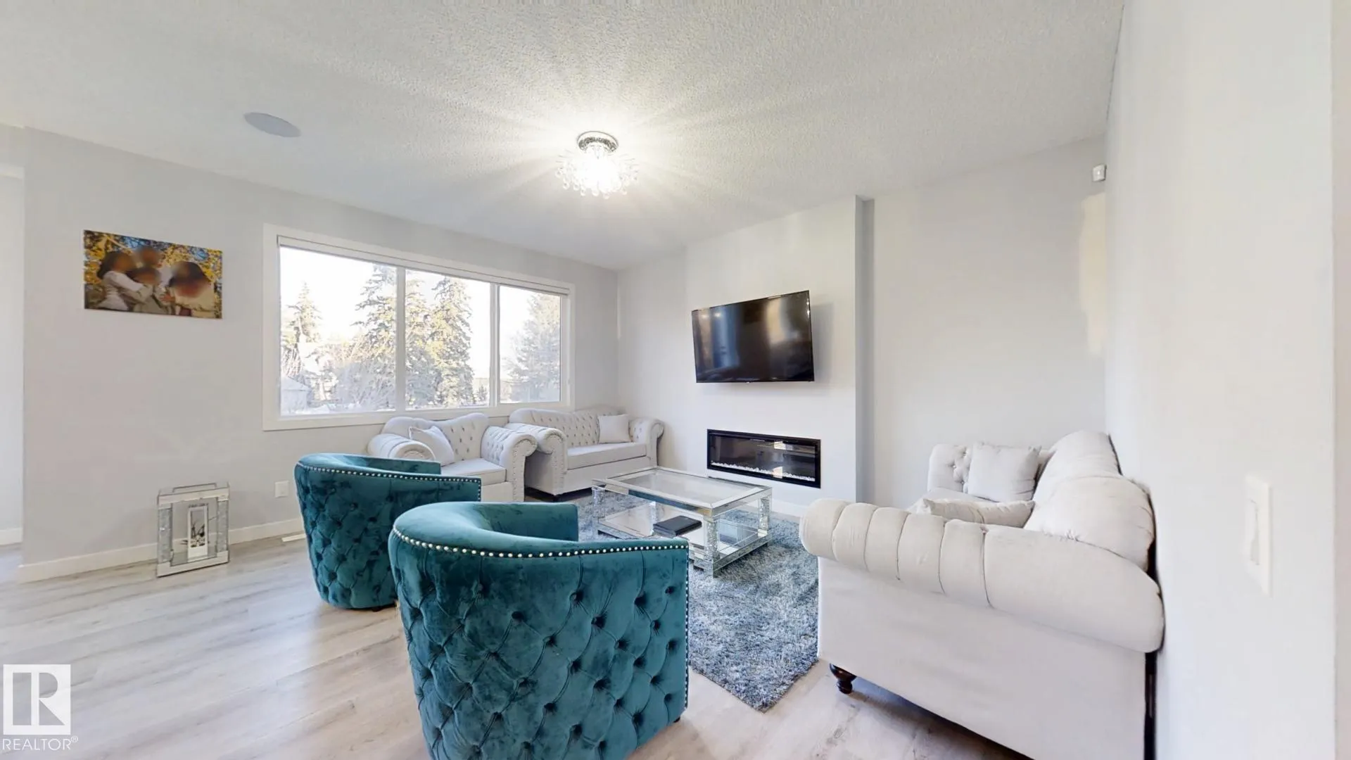 215 Glenridding Ravine Road