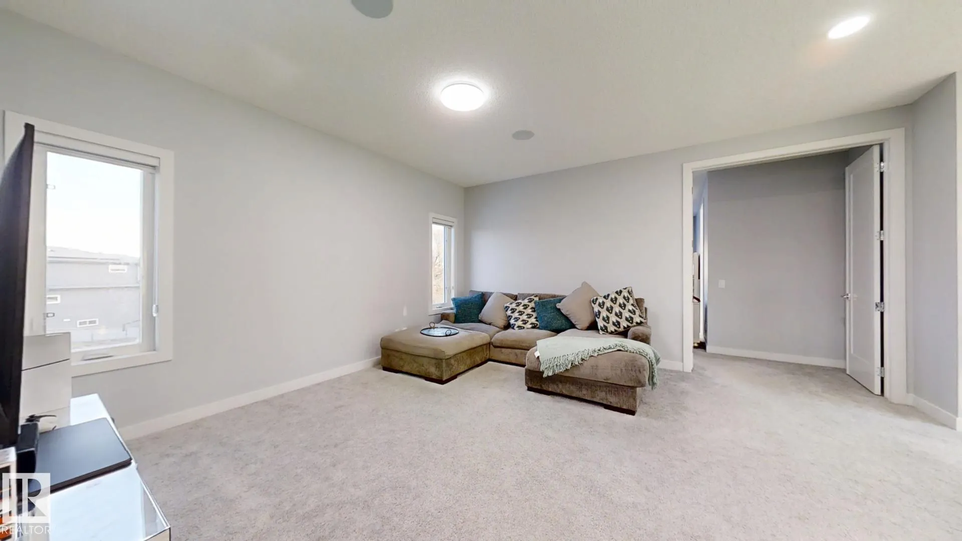 215 Glenridding Ravine Road