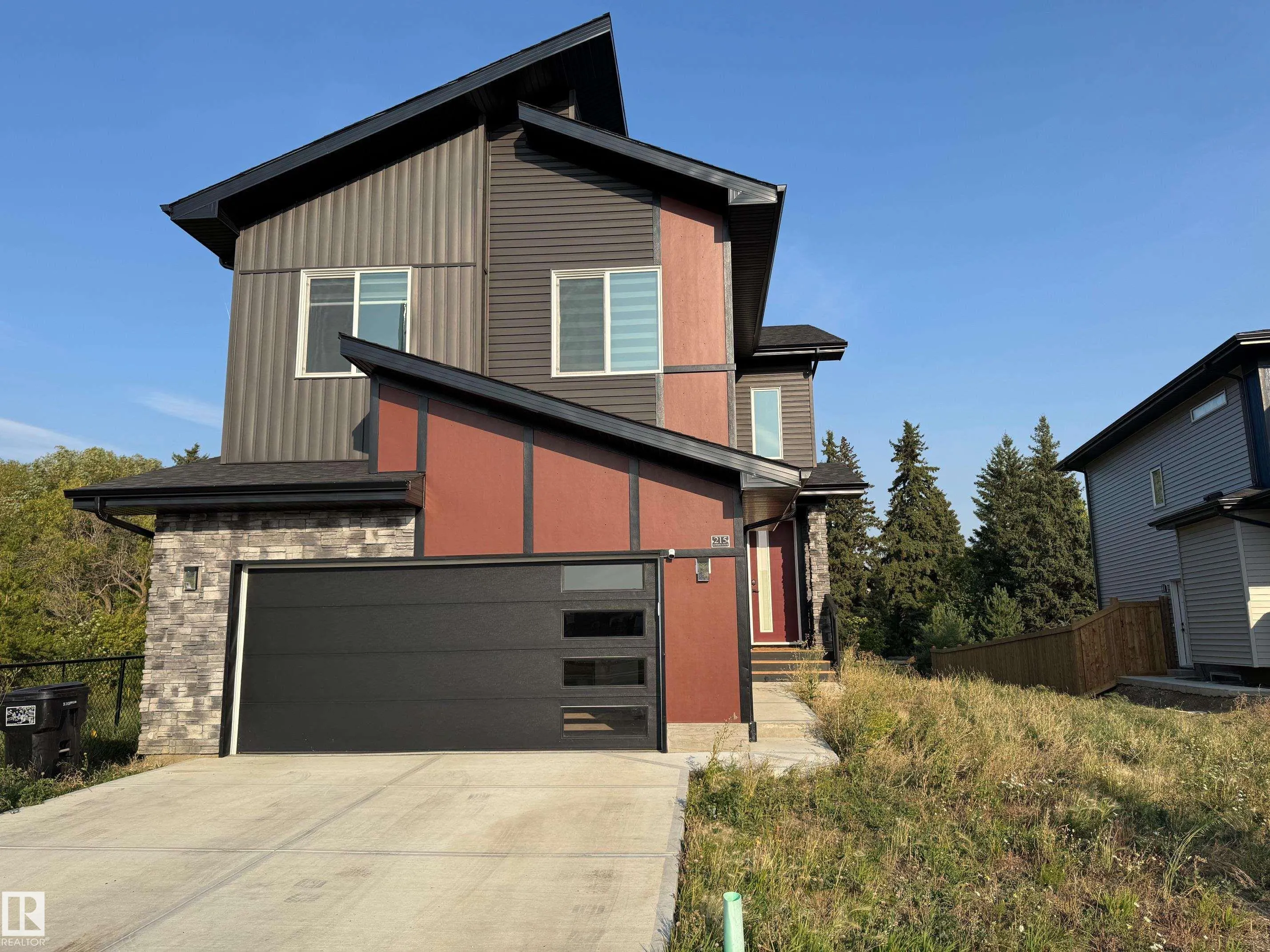 215 Glenridding Ravine Road