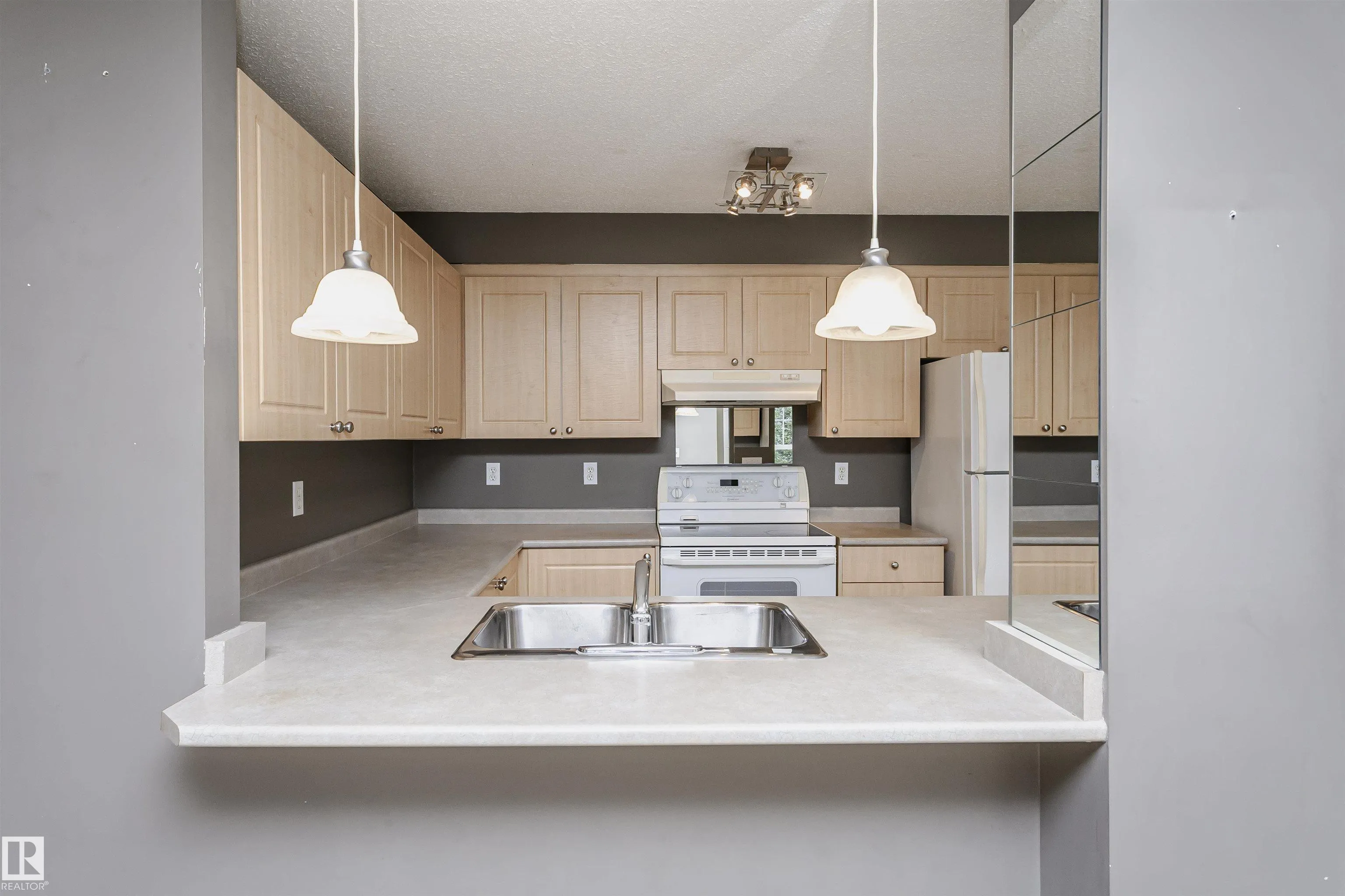 622 MCALLISTER Loop
