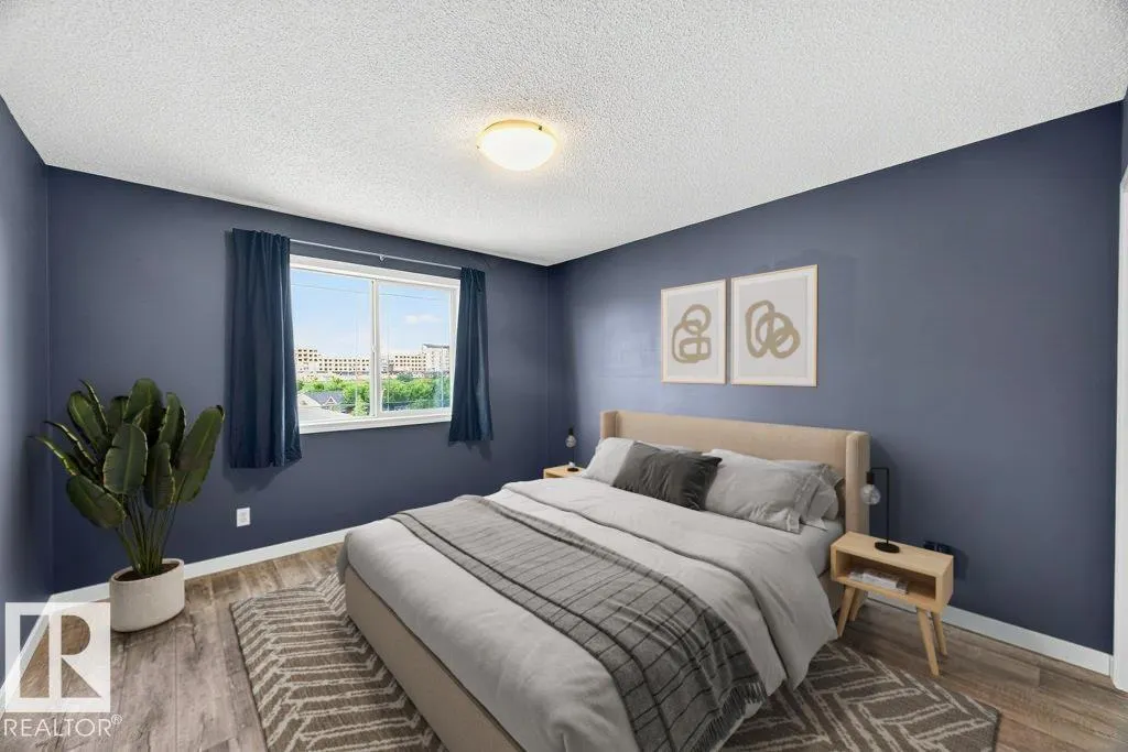 450 HYNDMAN Crescent
