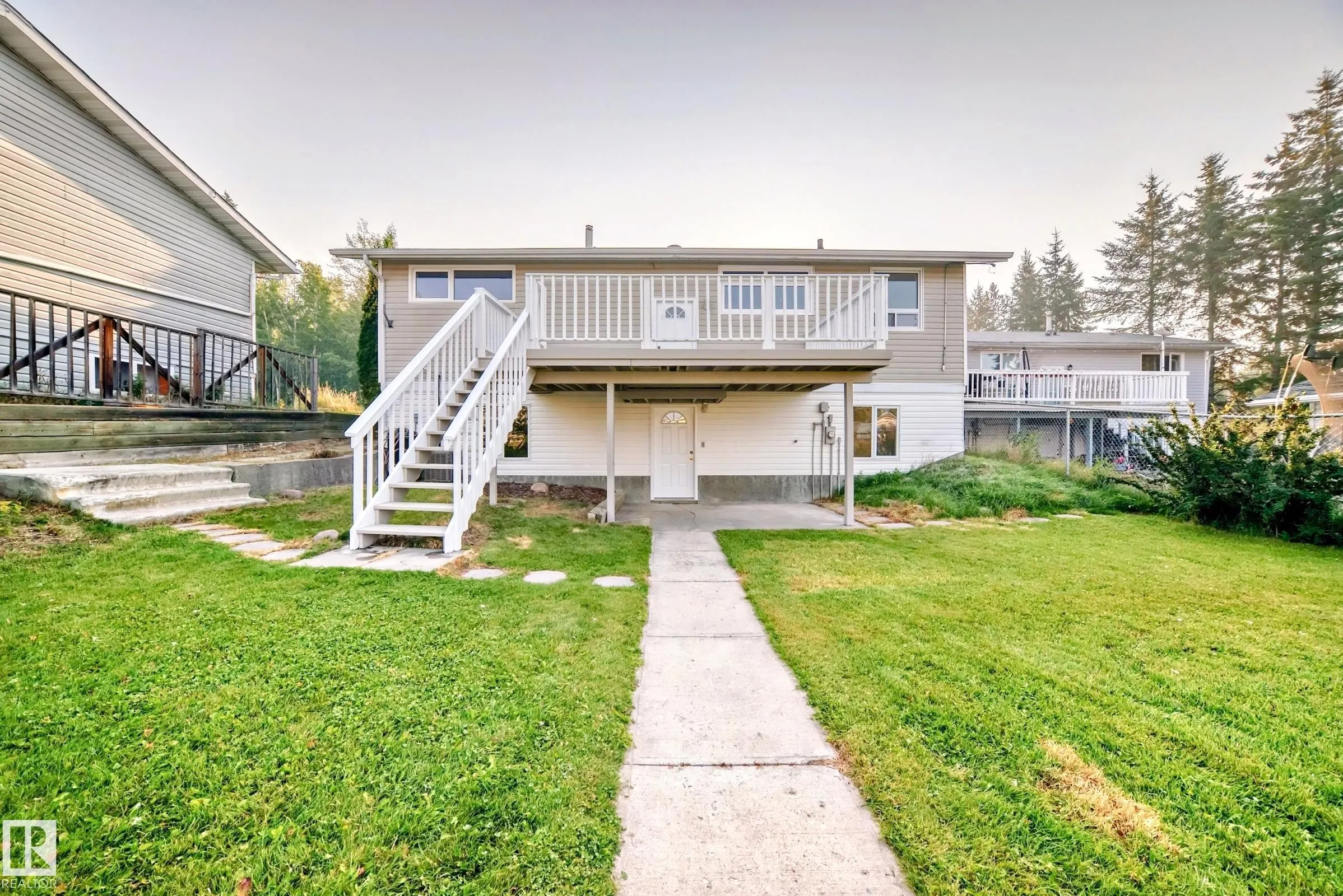 5208 46 Street