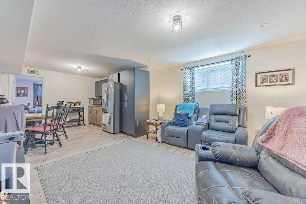 55109 HWY 777