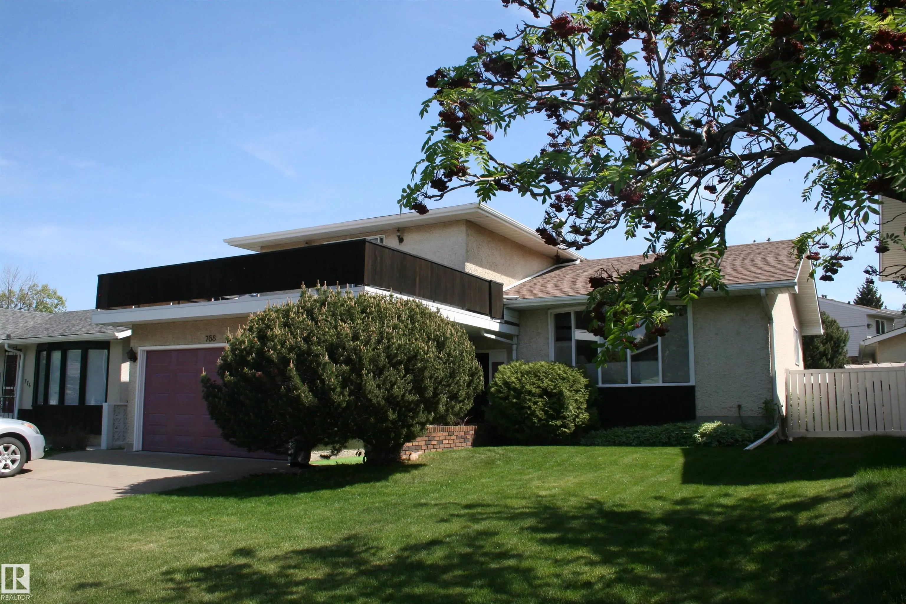 768 LEE RIDGE Road