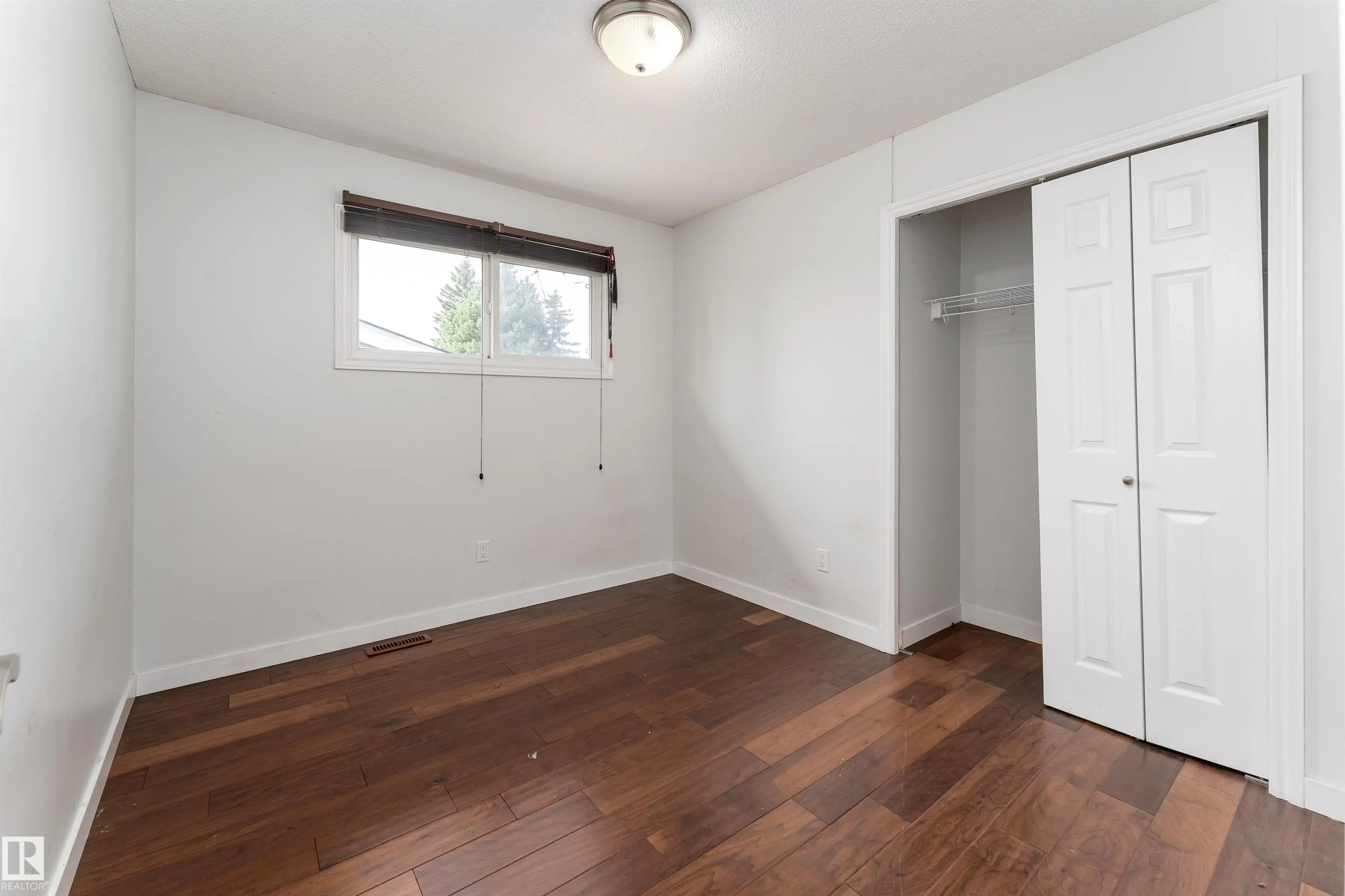 1113 LAKEWOOD ROAD NORTH