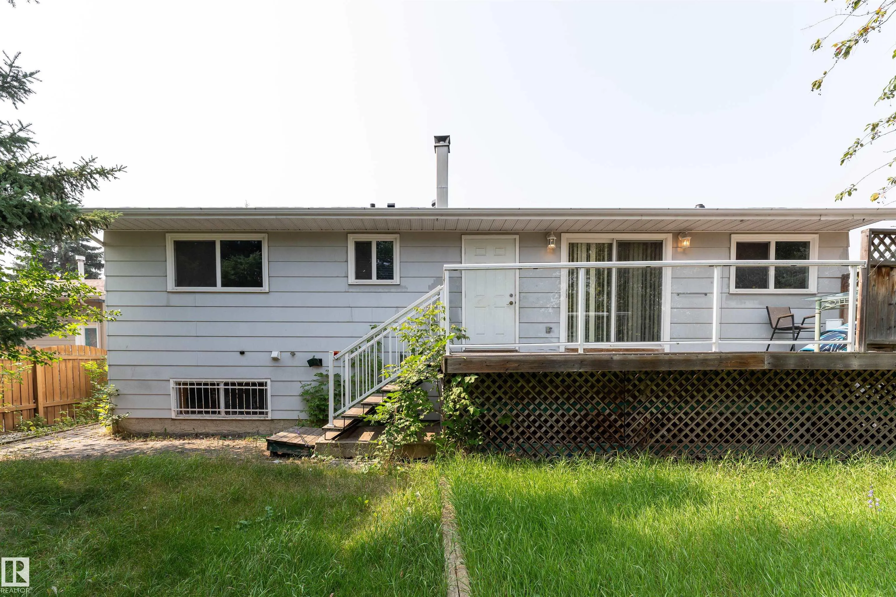 1113 LAKEWOOD ROAD NORTH