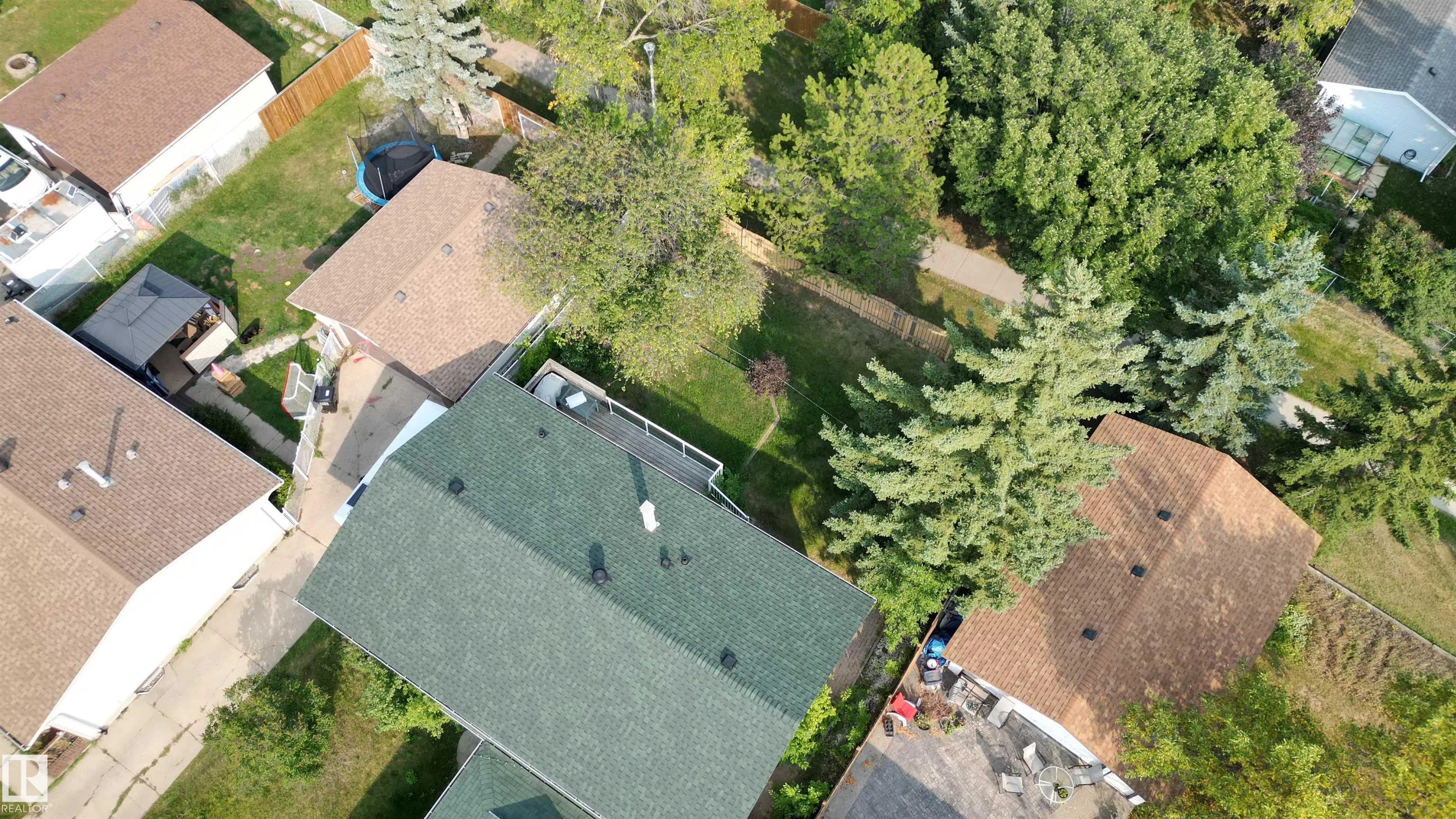1113 LAKEWOOD