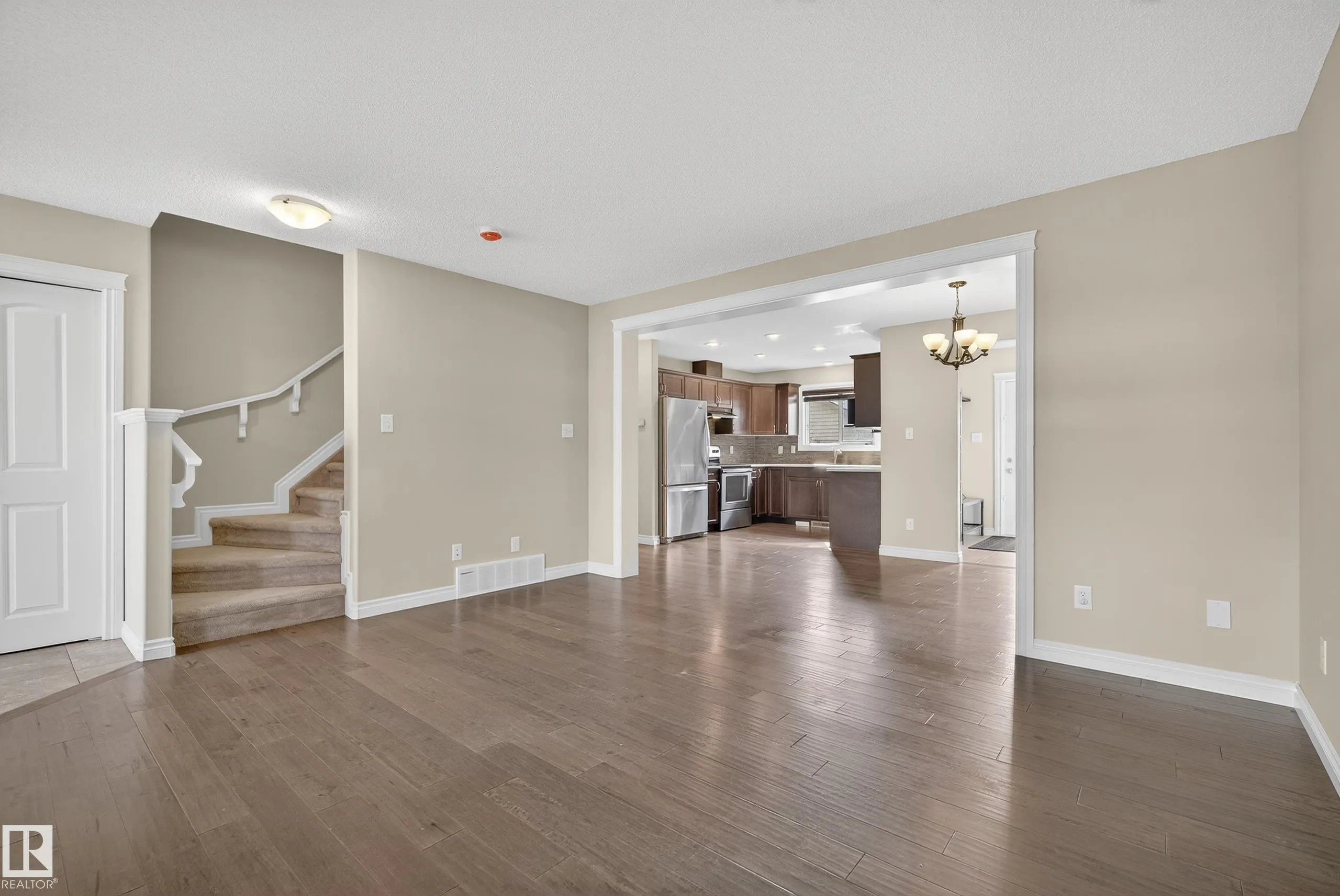 2259 CASEY Crescent