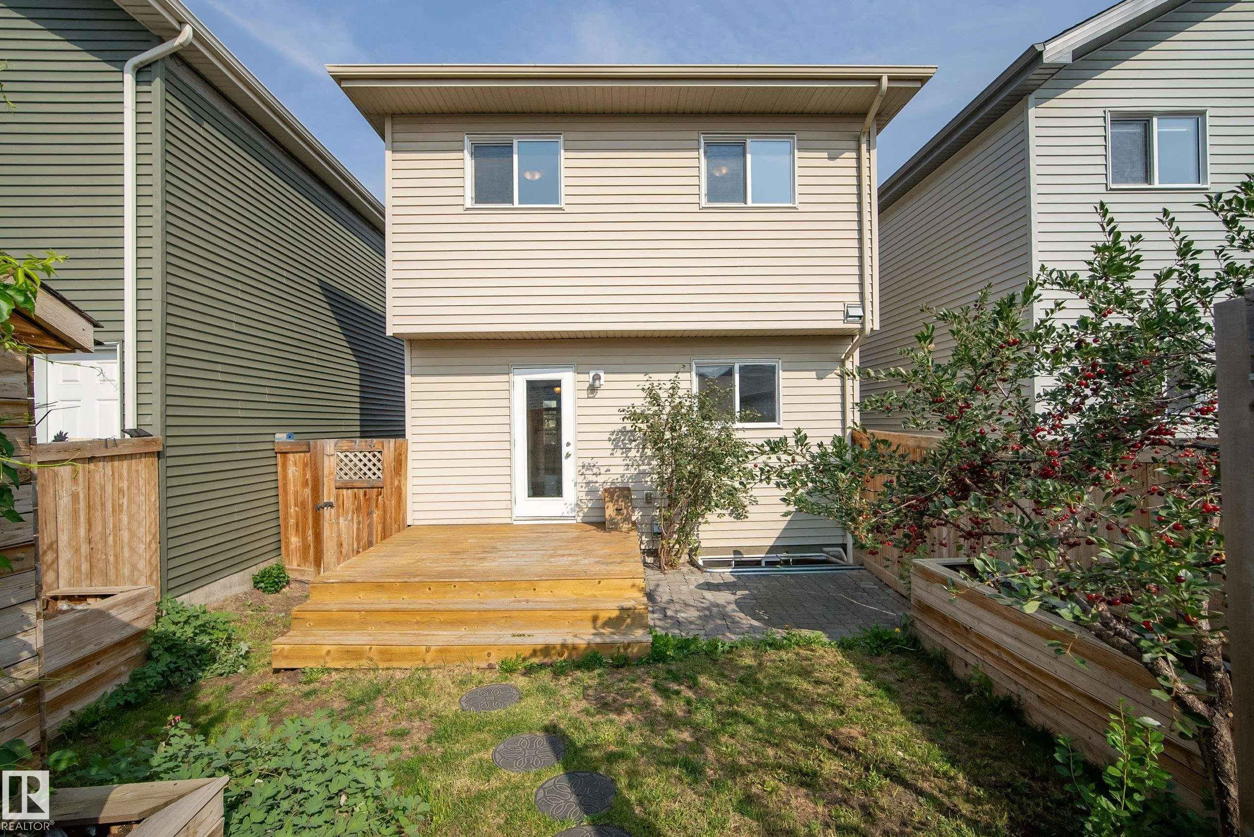 2259 CASEY Crescent