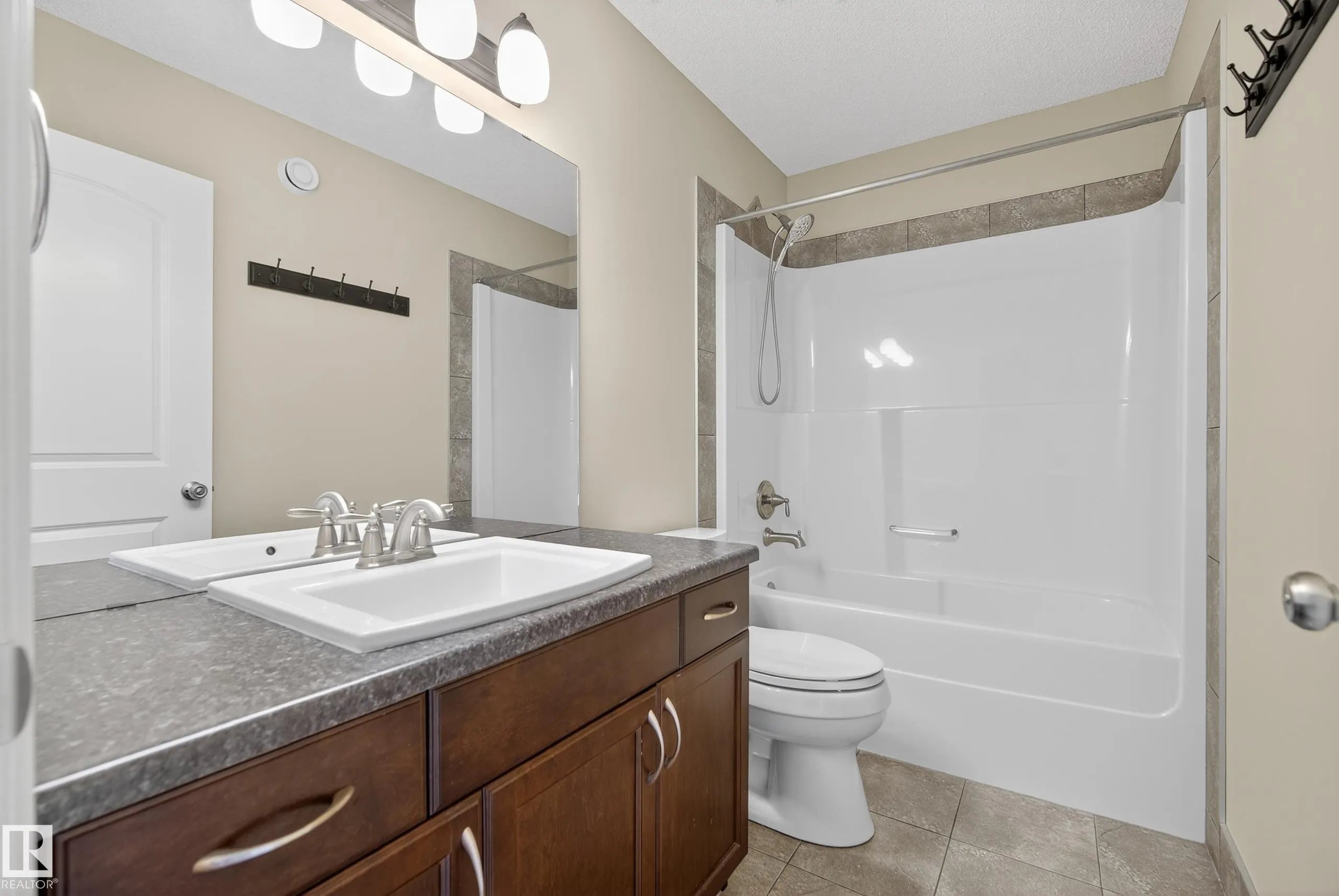2259 CASEY Crescent