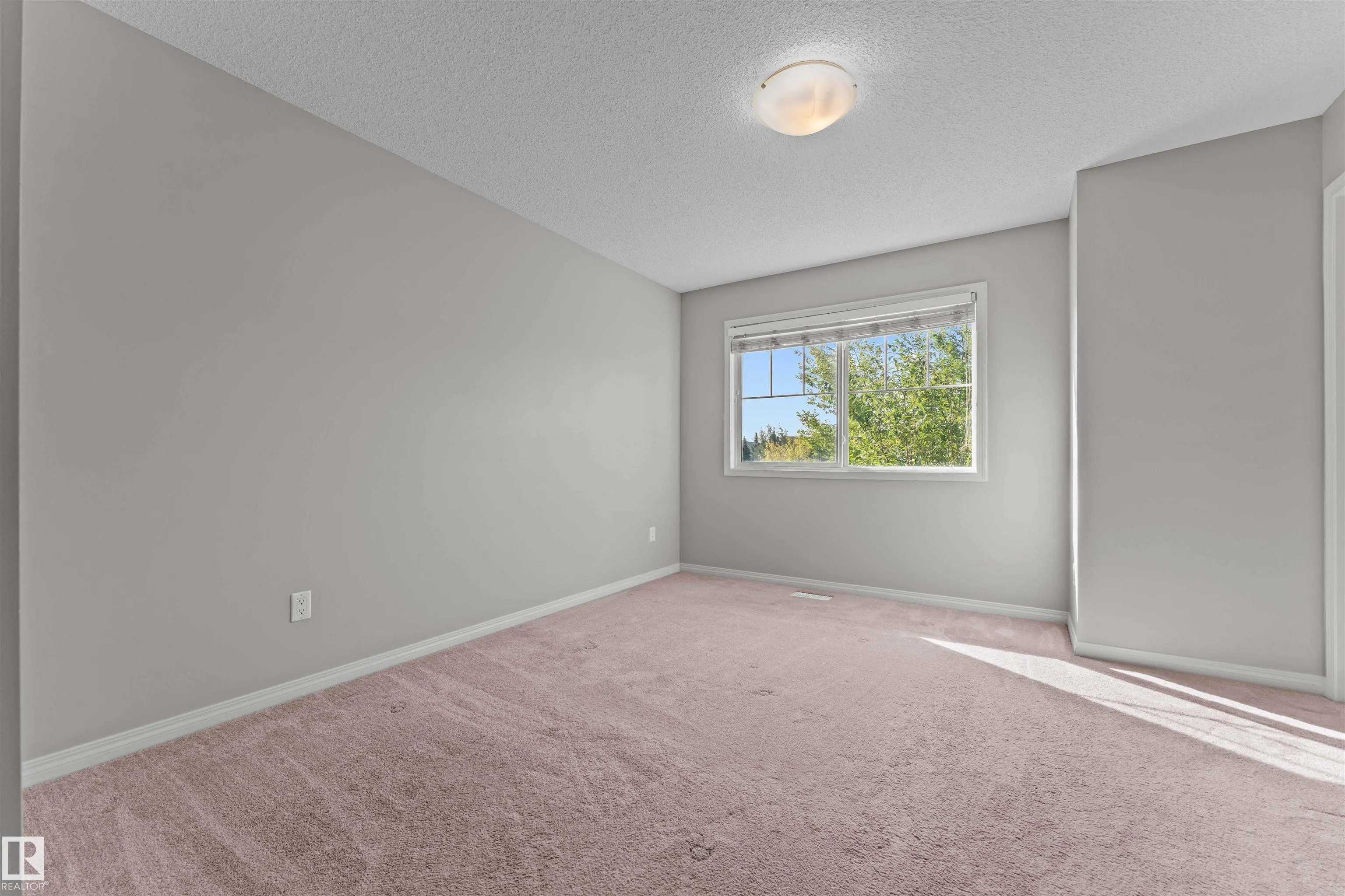 501 ORCHARDS Boulevard