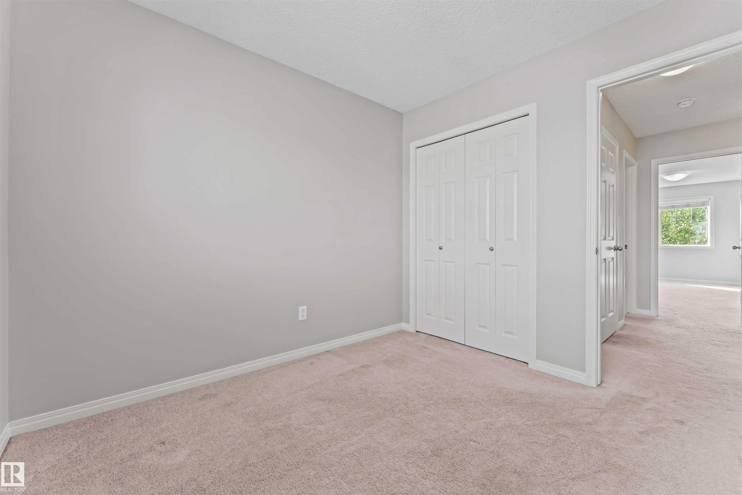 501 ORCHARDS Boulevard