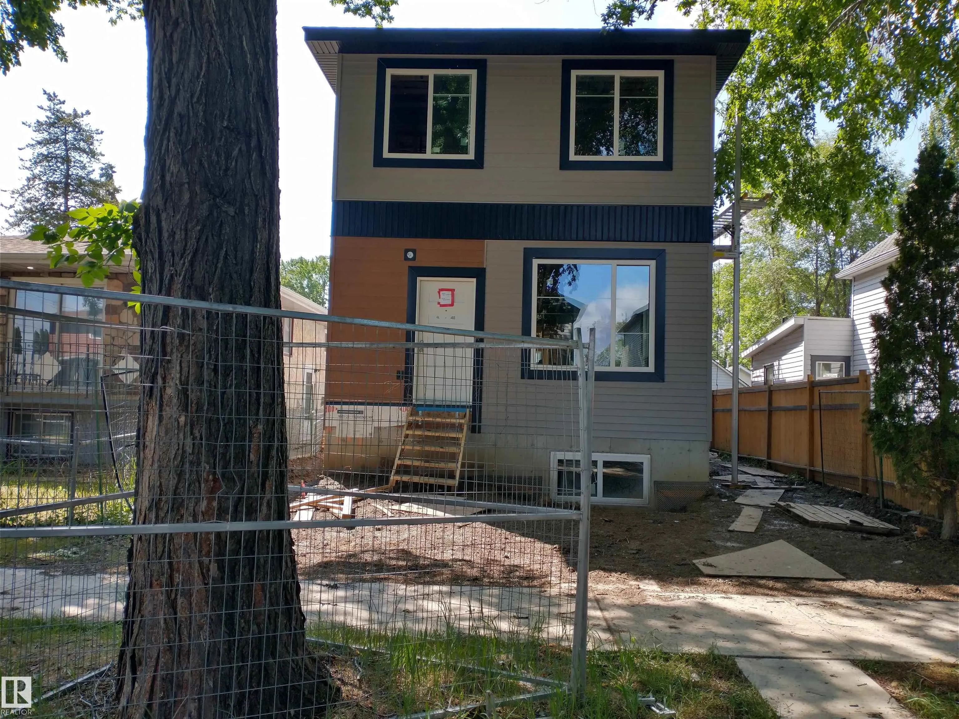 9227 110A Avenue