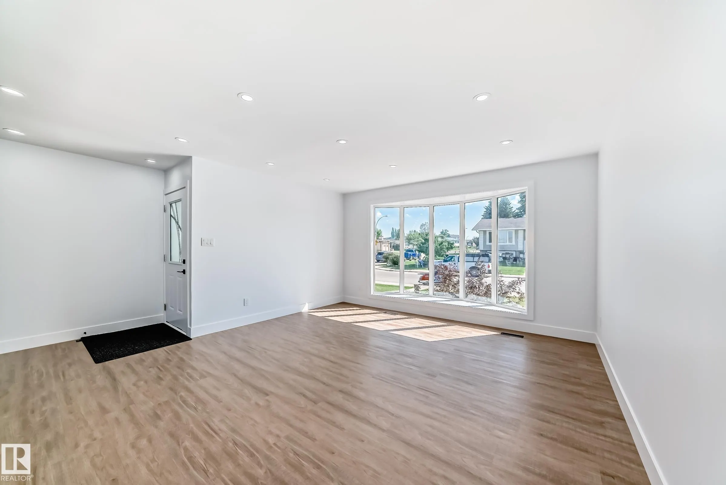 15016 88 Street