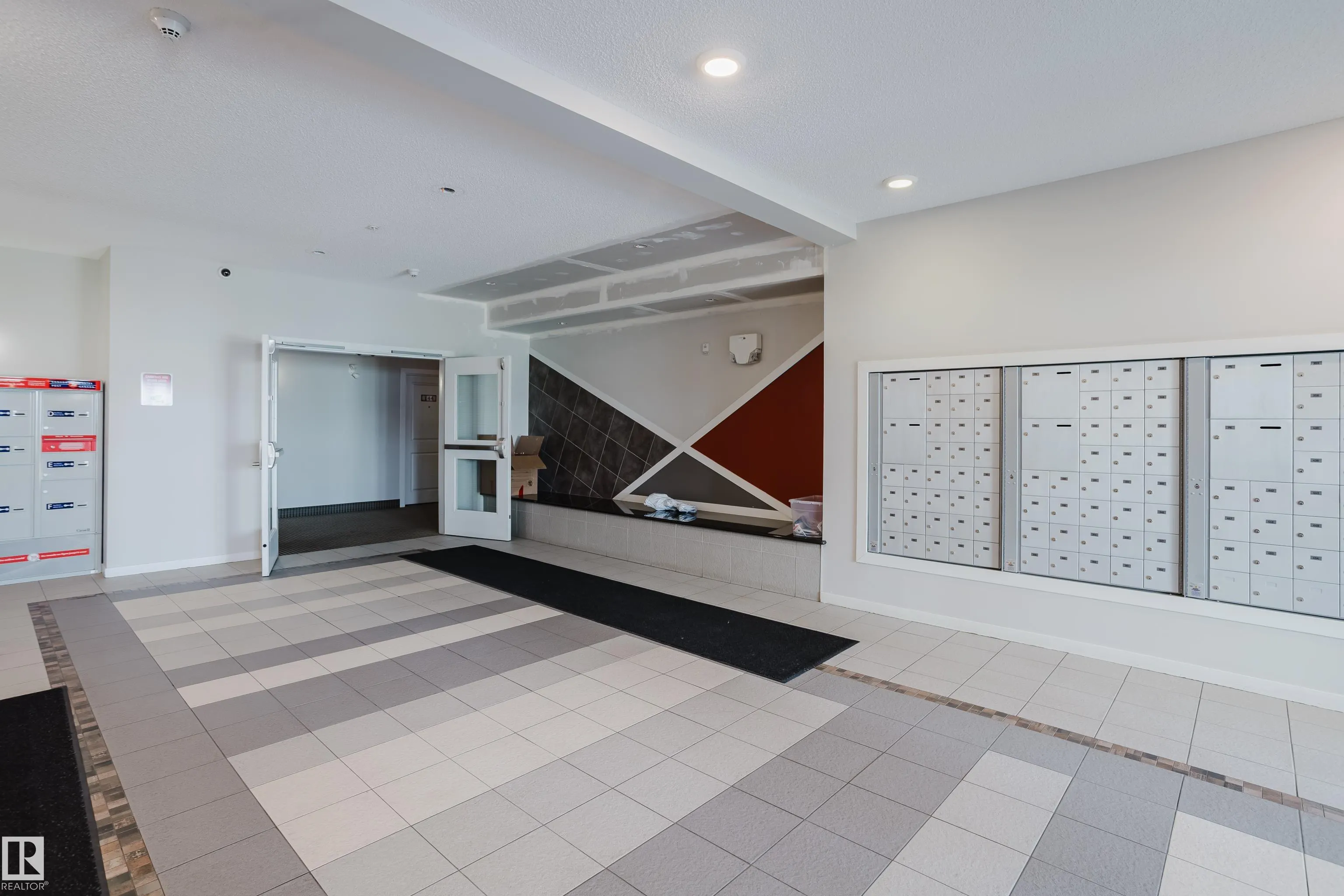 1818 RUTHERFORD Road