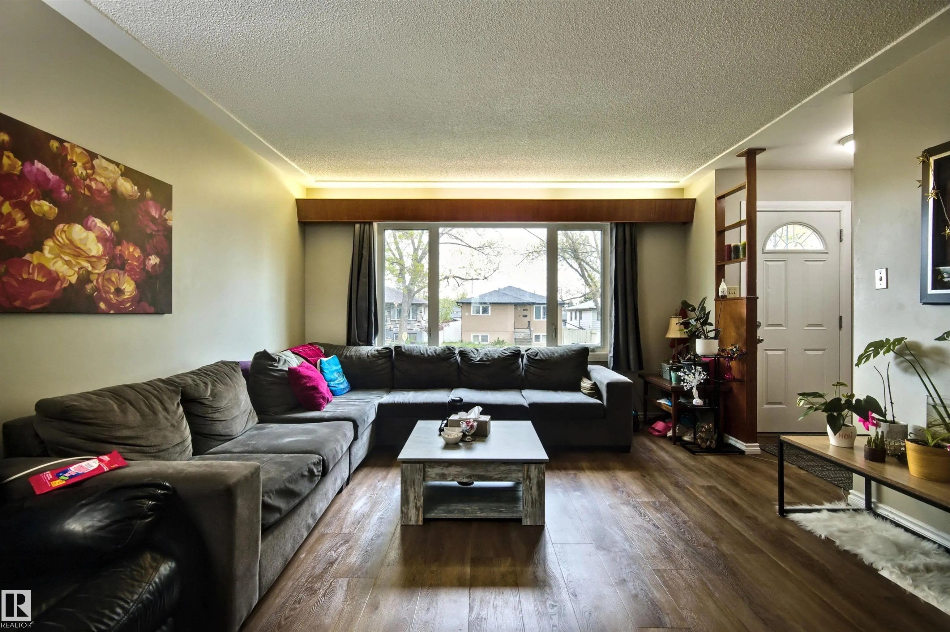13008-13010 102 Street