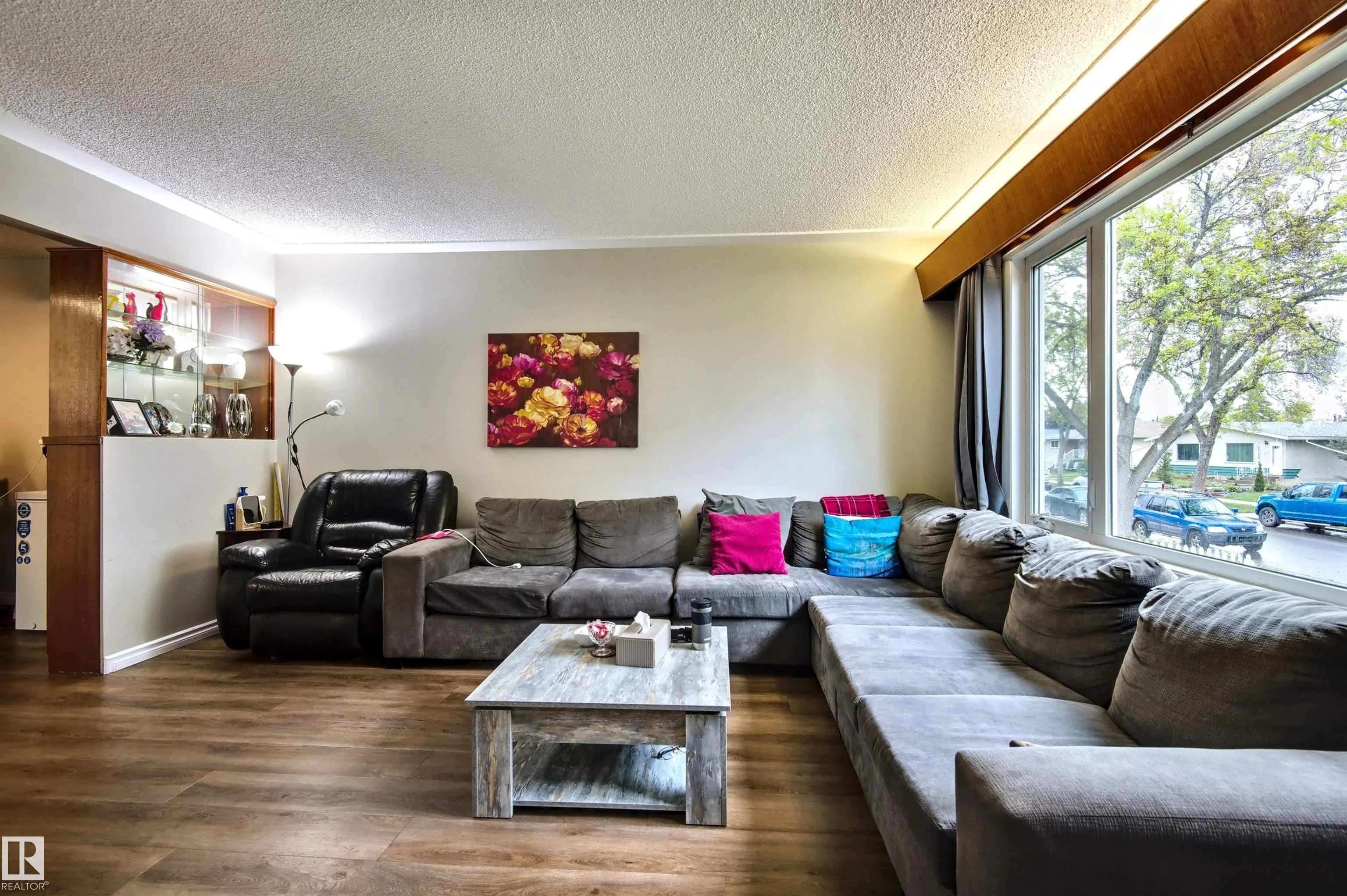 13008-13010 102 Street