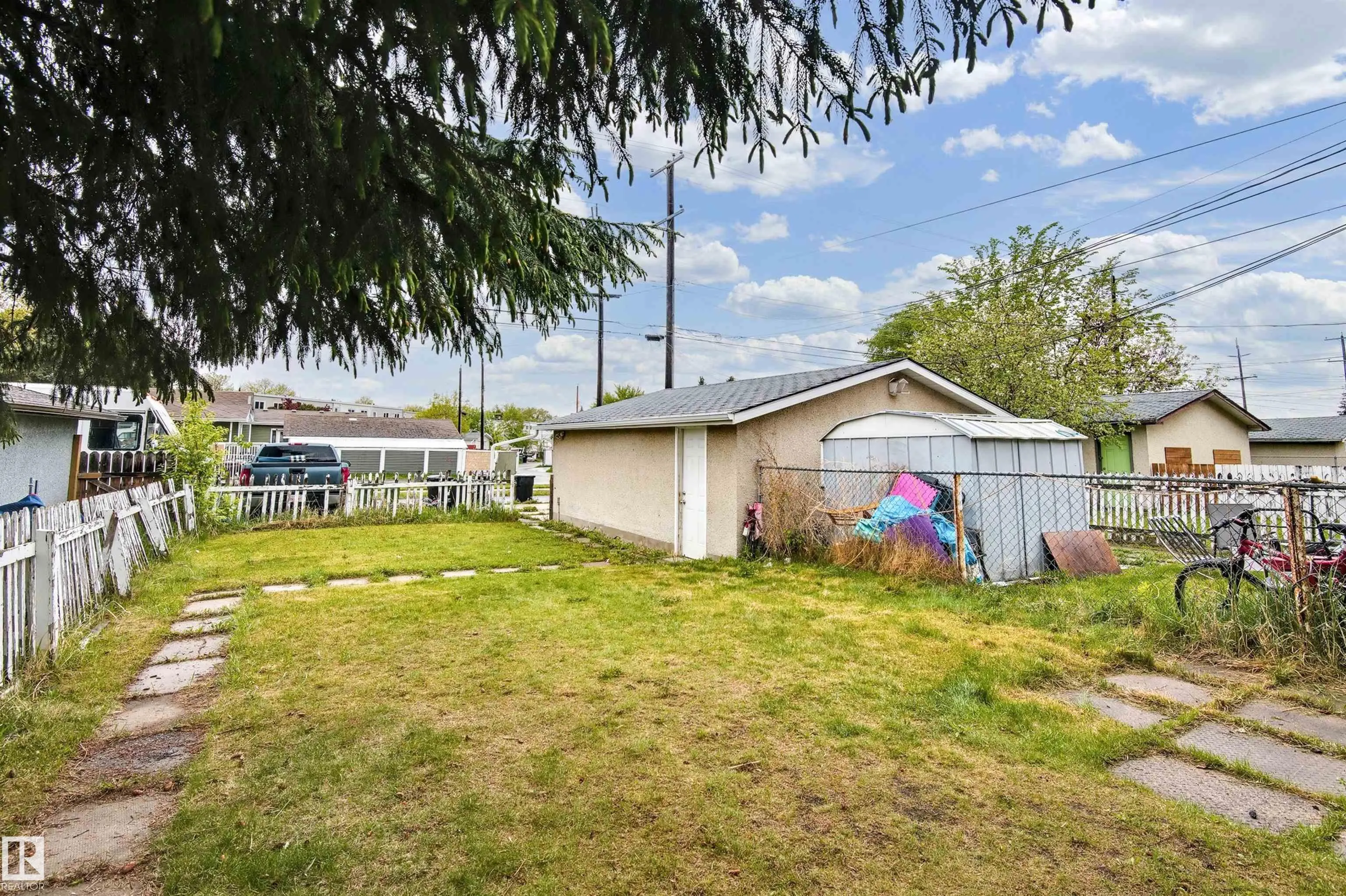 13008-13010 102 Street