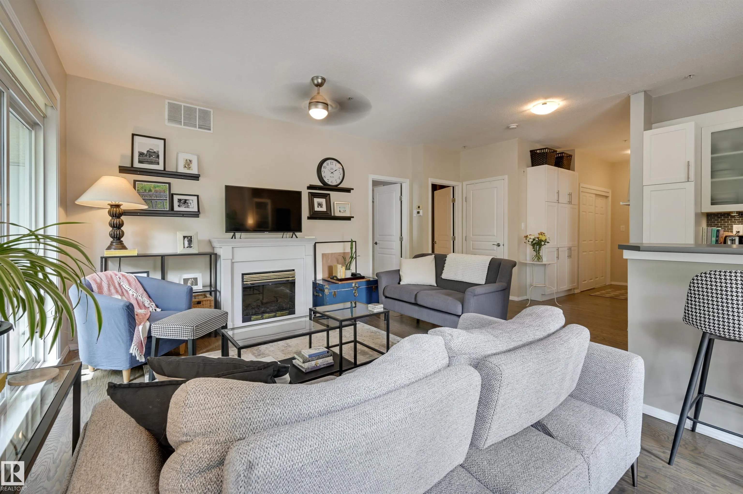 10023 110 Street