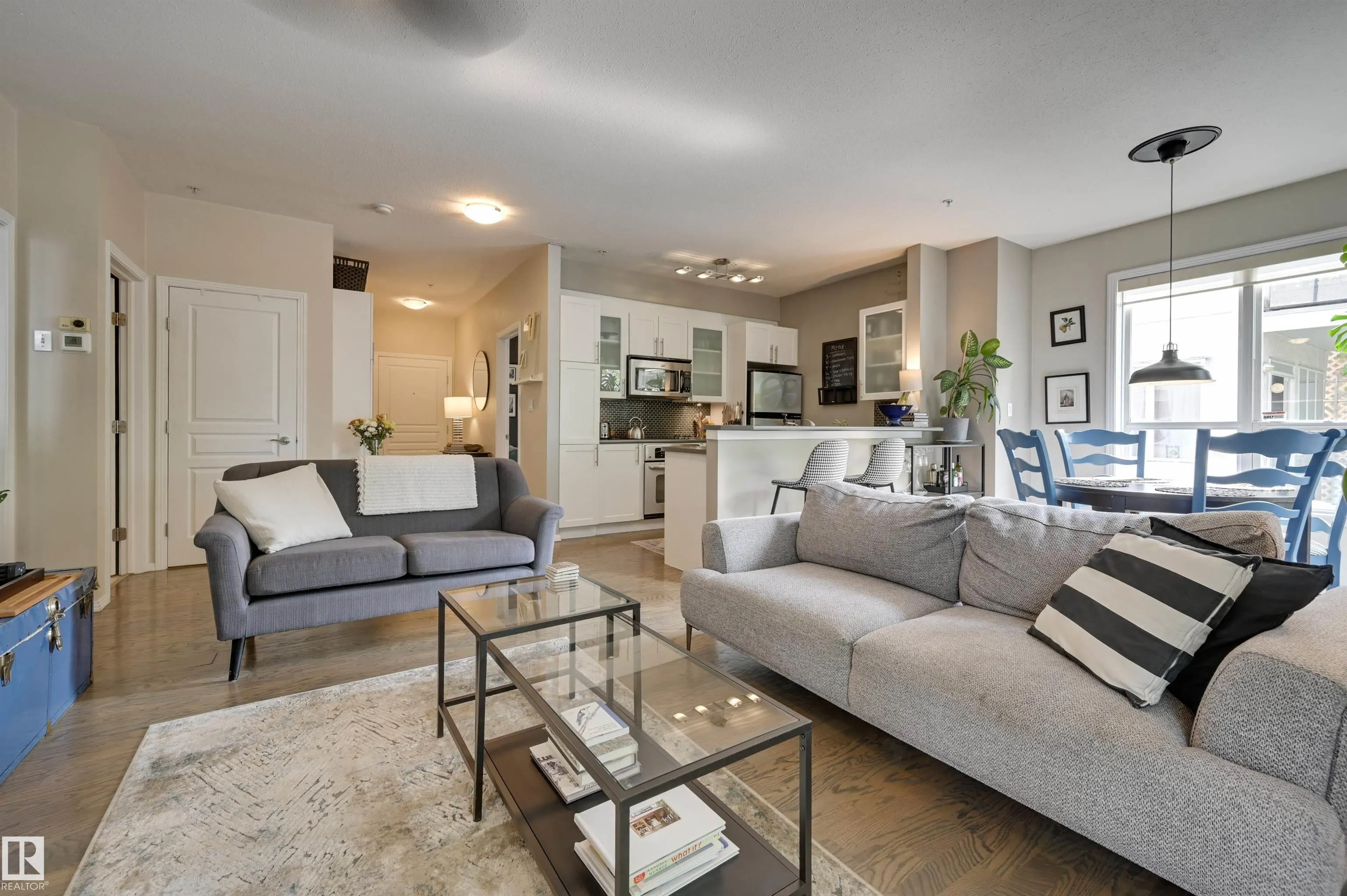 10023 110 Street