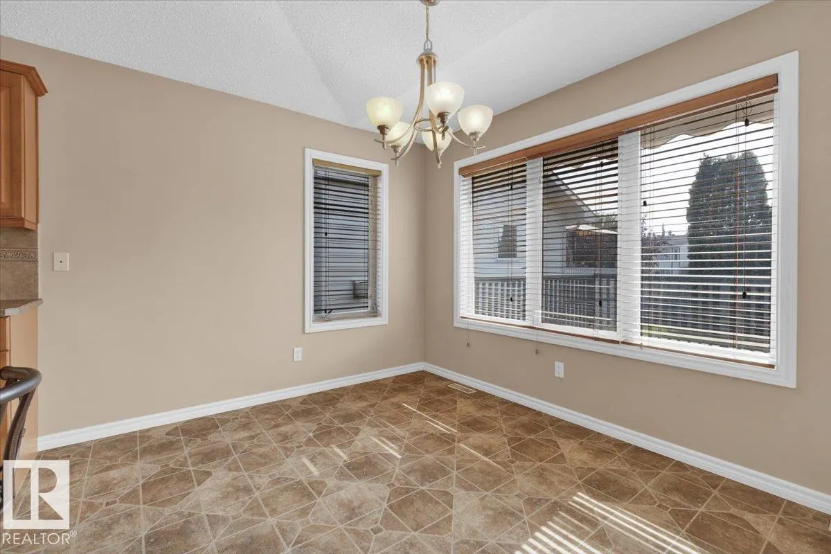42 BRIDGEVIEW CLOSE
