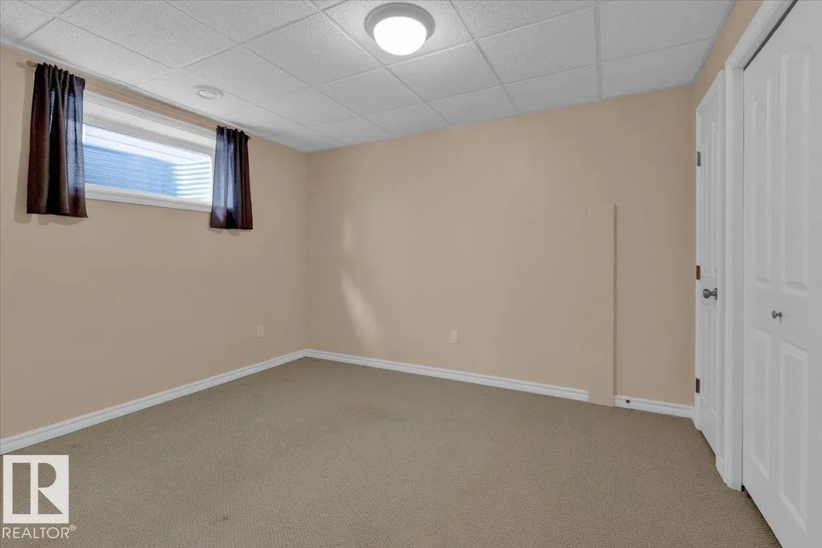 42 BRIDGEVIEW CLOSE
