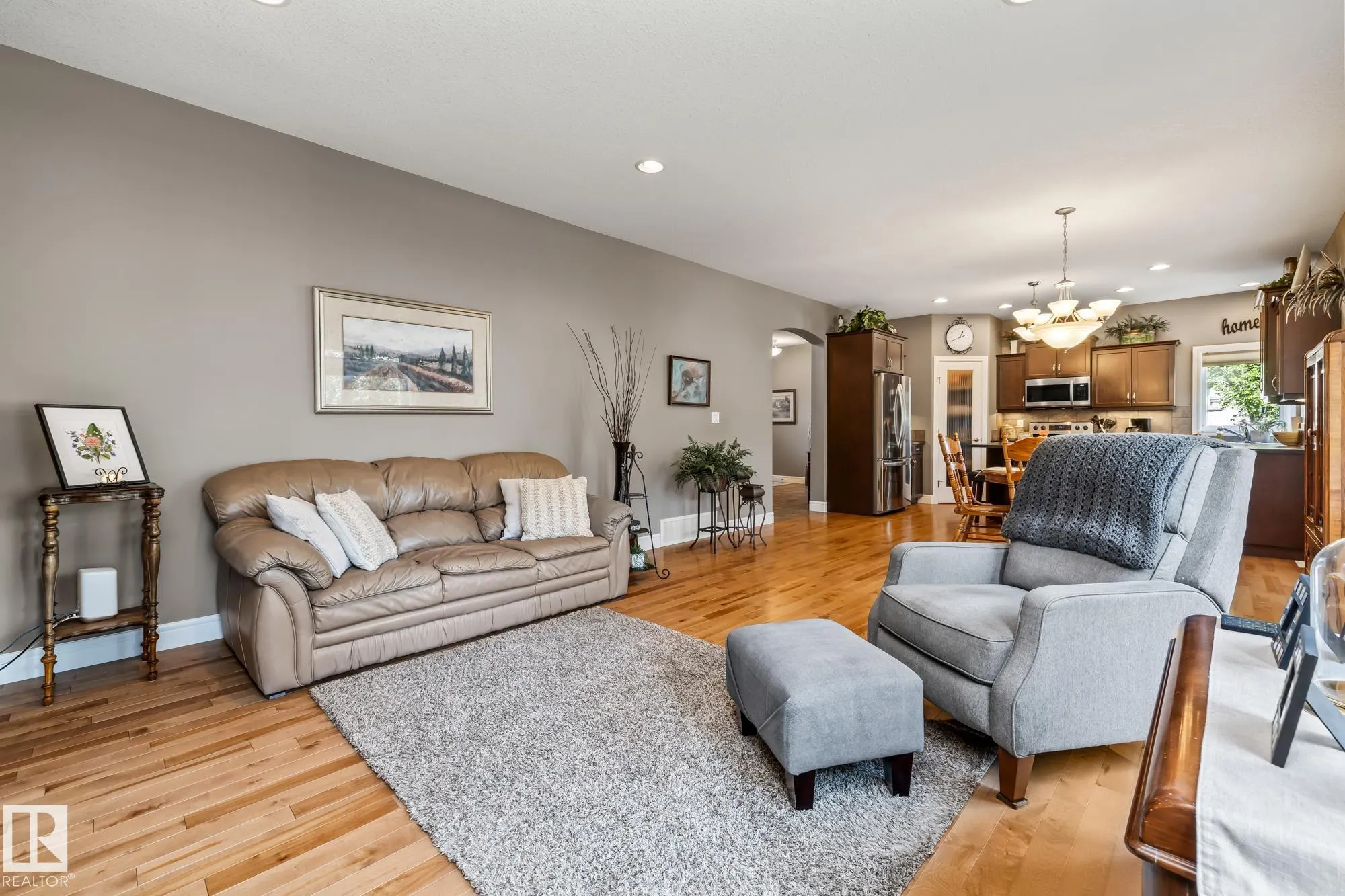 39 HILLSIDE Terrace