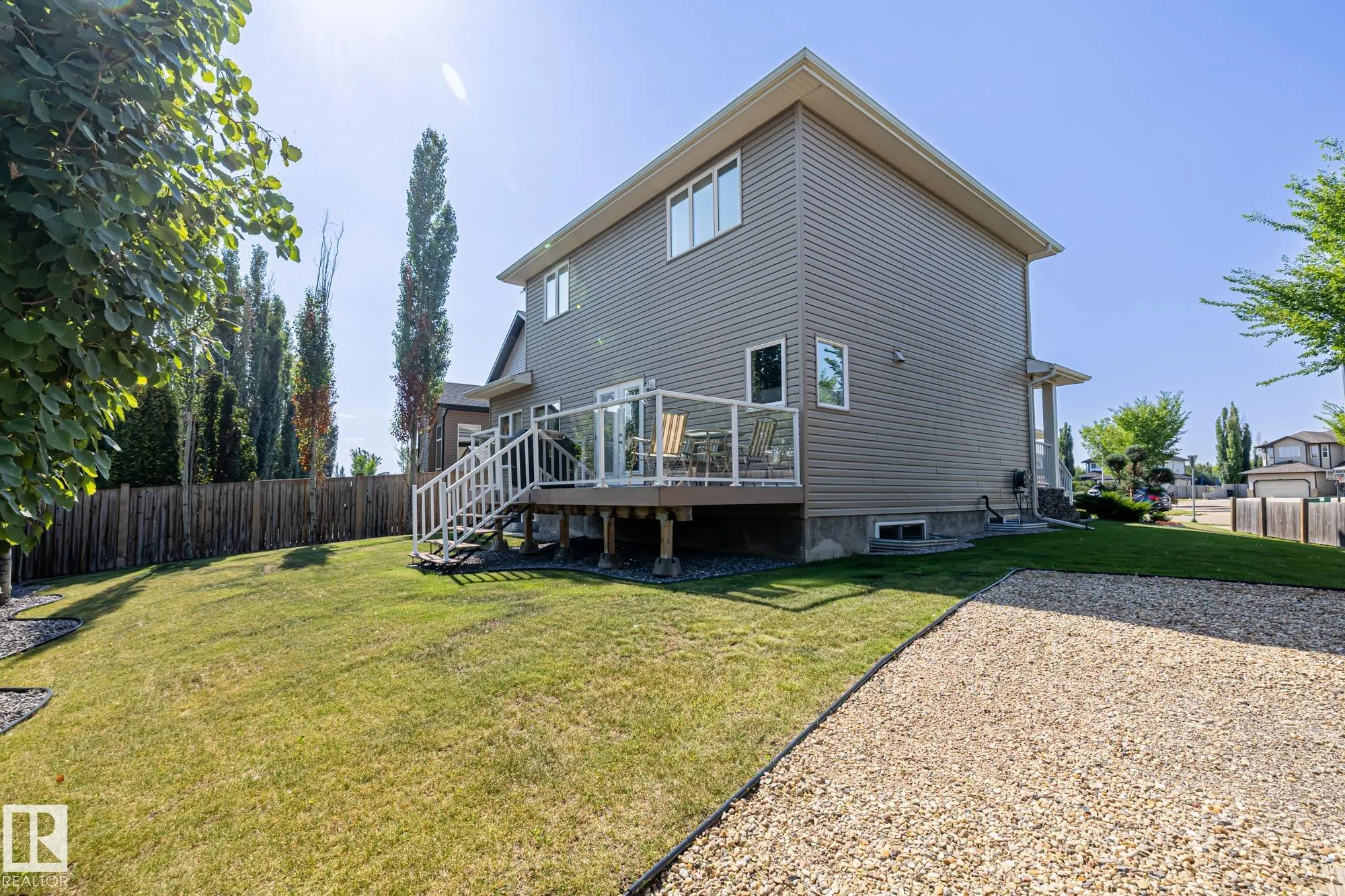 39 HILLSIDE Terrace