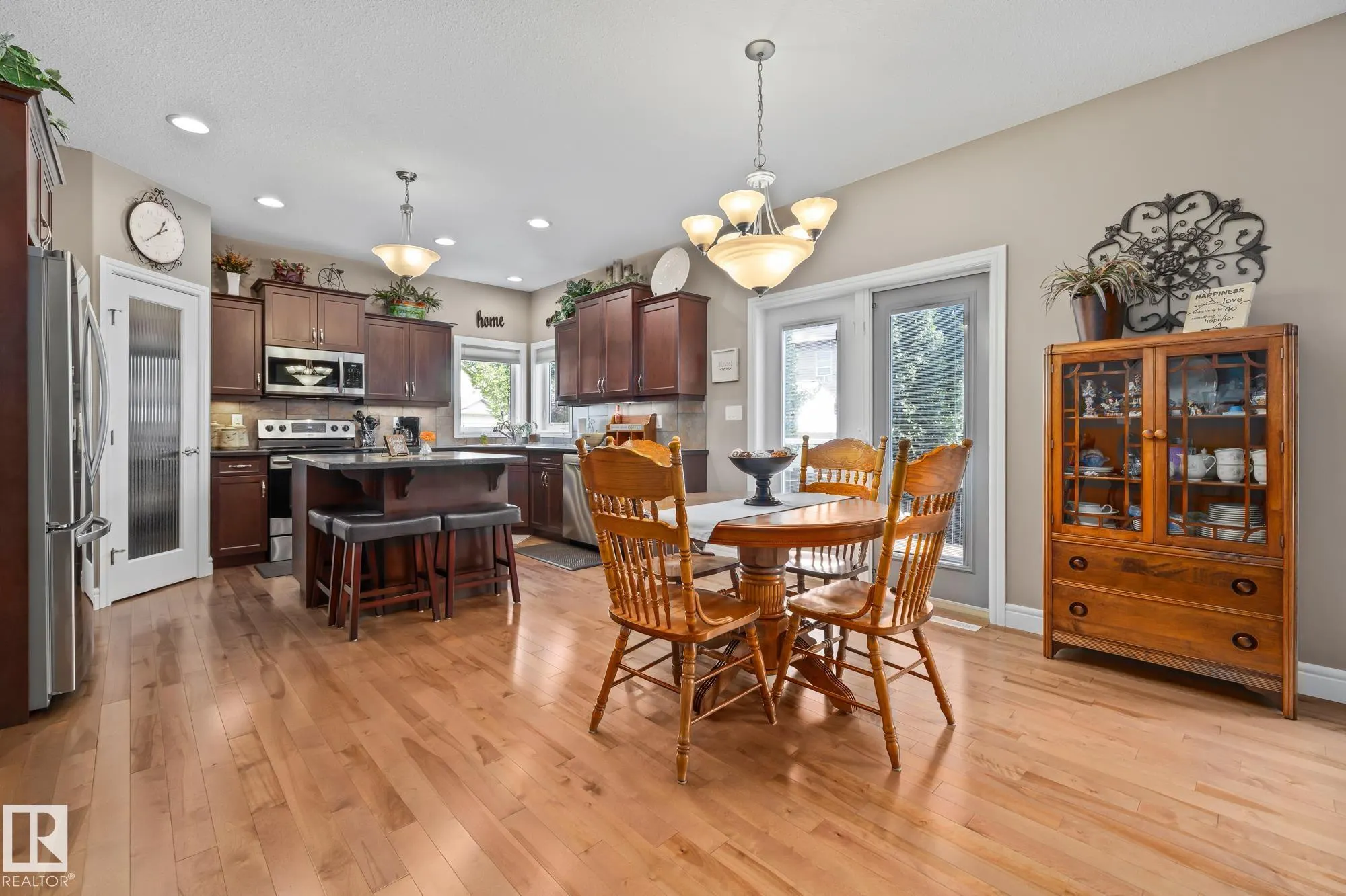 39 HILLSIDE Terrace
