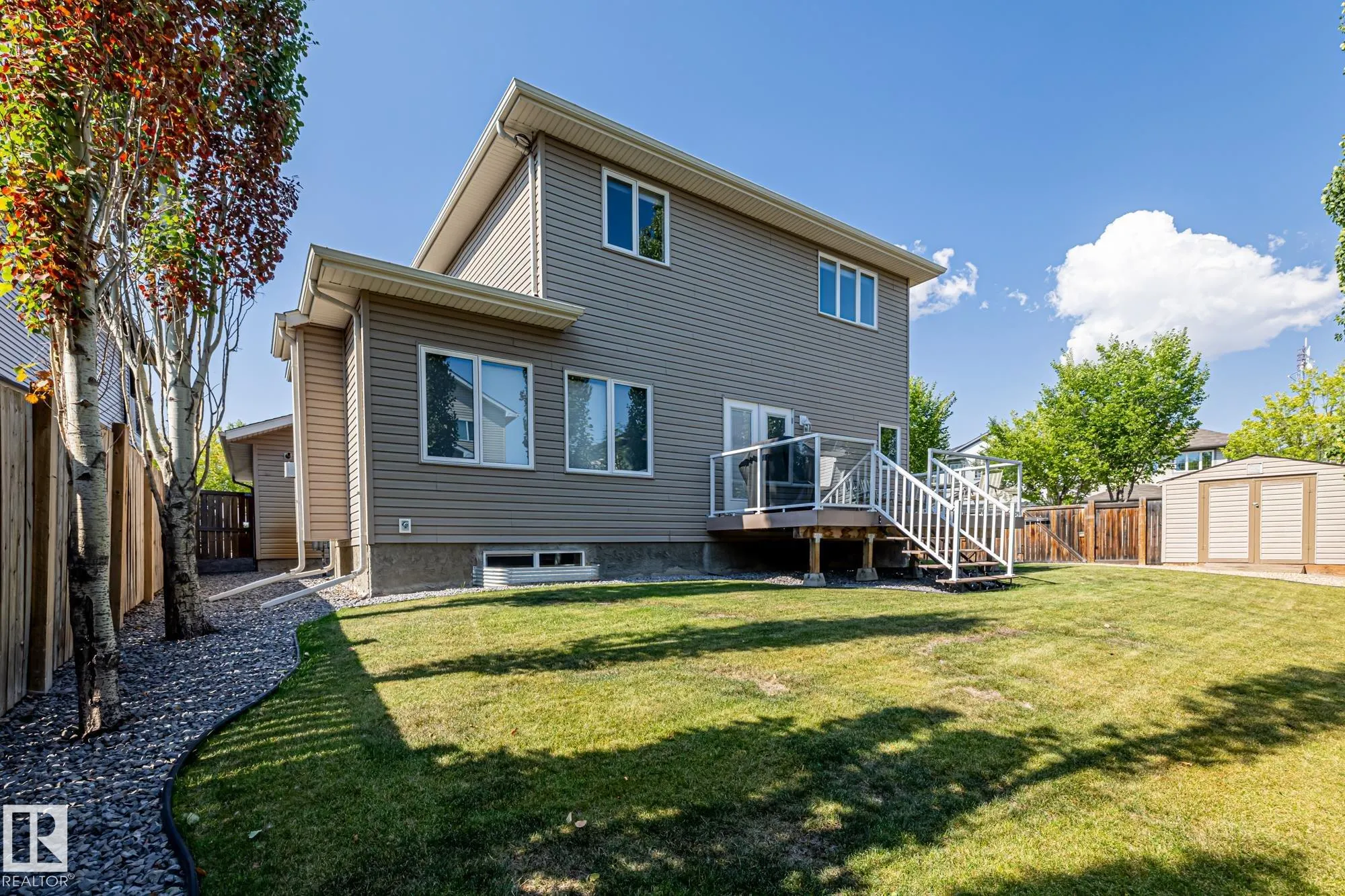 39 HILLSIDE Terrace