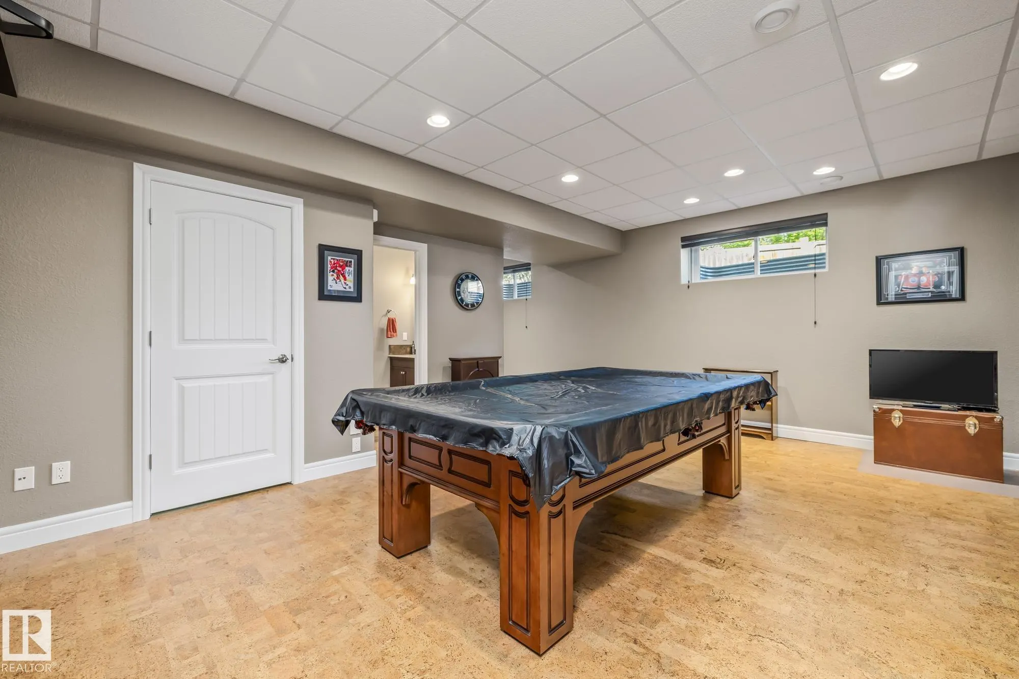 39 HILLSIDE Terrace