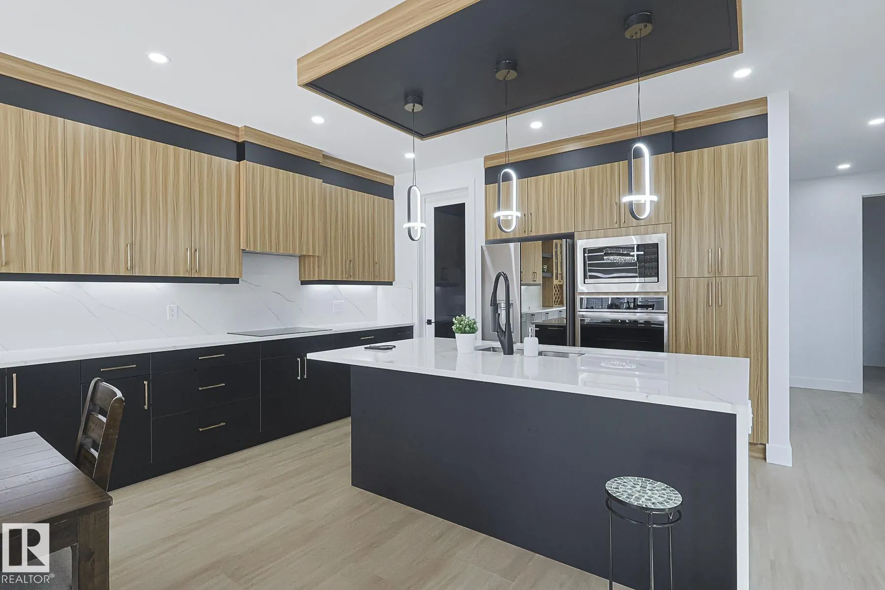 2709 62 AVE