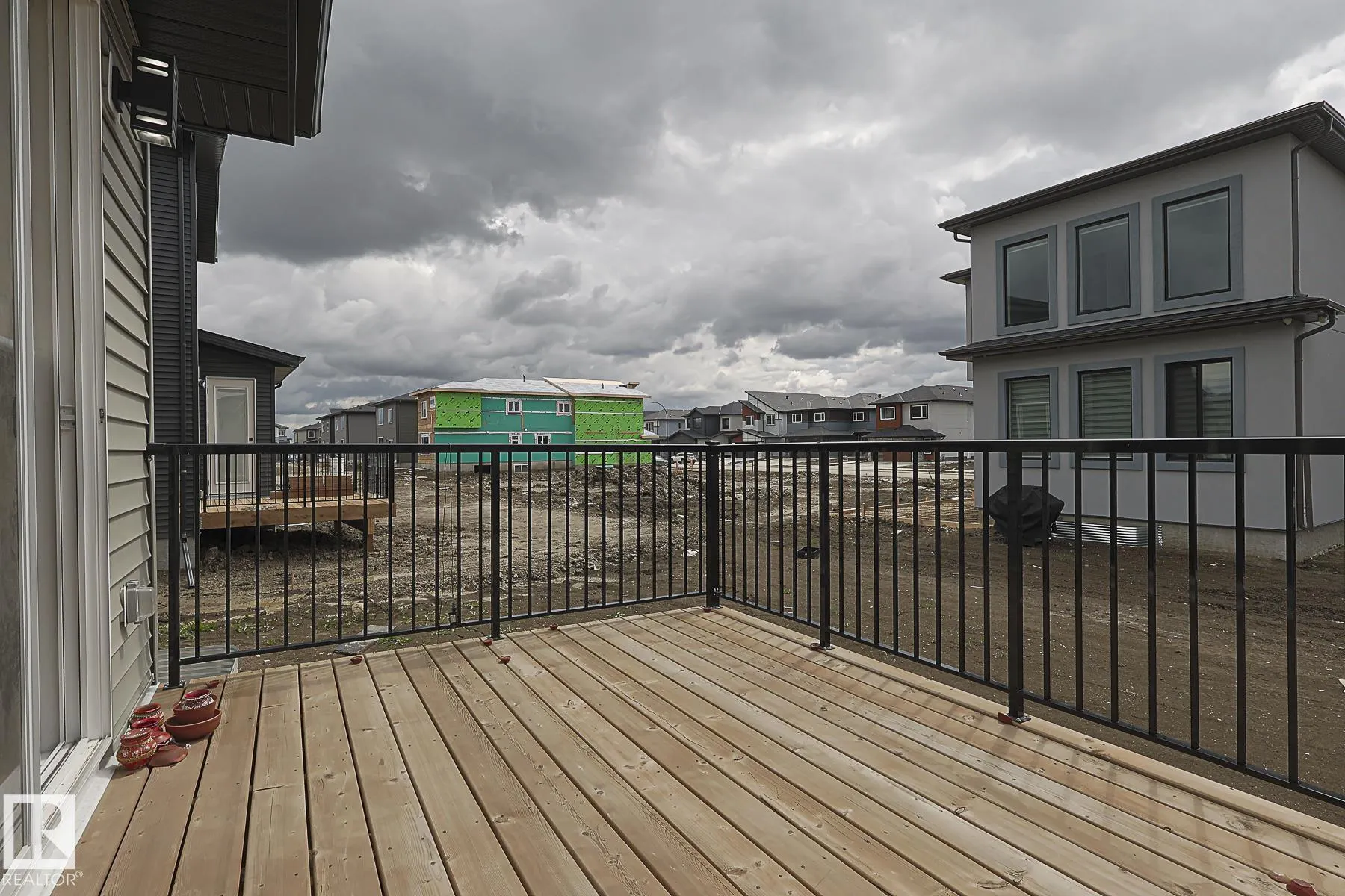 2709 62 AVE