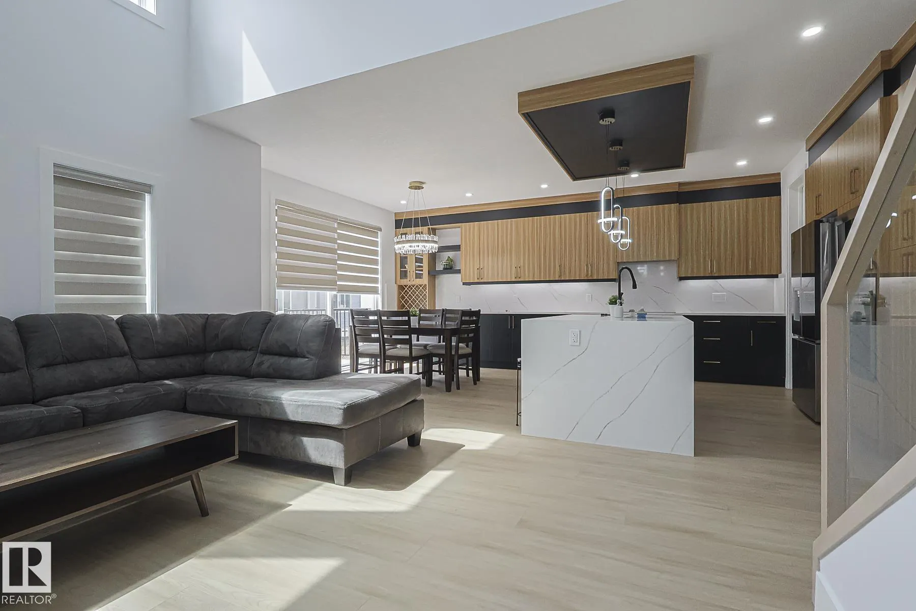 2709 62 AVE