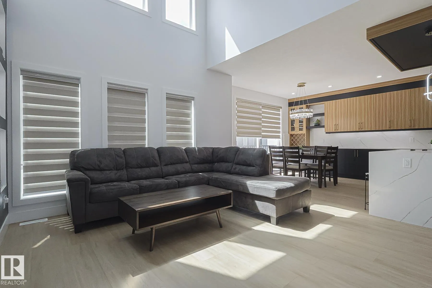 2709 62 AVE